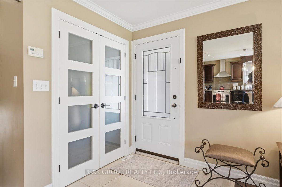 Photo 7 of 7402 Westfield Drive, Niagara Falls, Casey — HOMEH