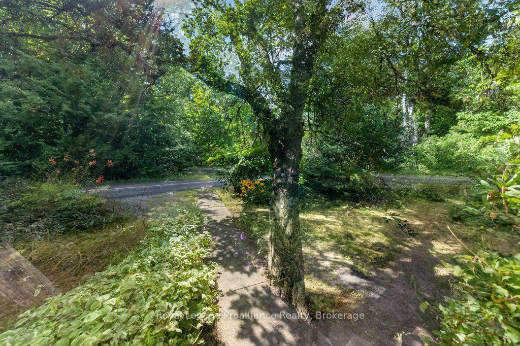 Photo 5 of 2452 Henderson Road, Frontenac, Frontenac Centre — HOMEH