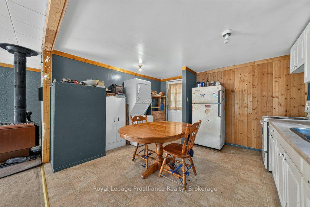 Photo 17 of 2452 Henderson Road, Frontenac, Frontenac Centre — HOMEH