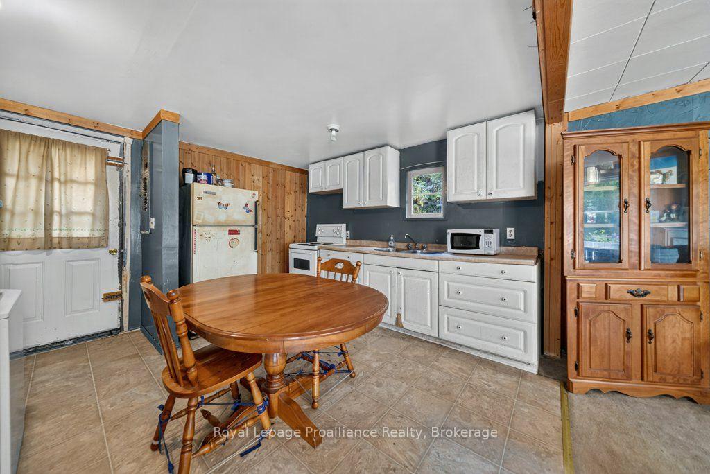 Photo 19 of 2452 Henderson Road, Frontenac, Frontenac Centre — HOMEH