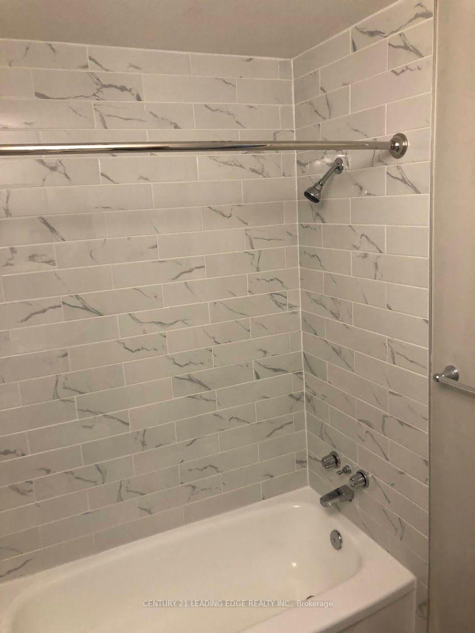Photo 10 of Unit 1, 699 Attersley Drive, Oshawa, Pinecrest — HOMEH