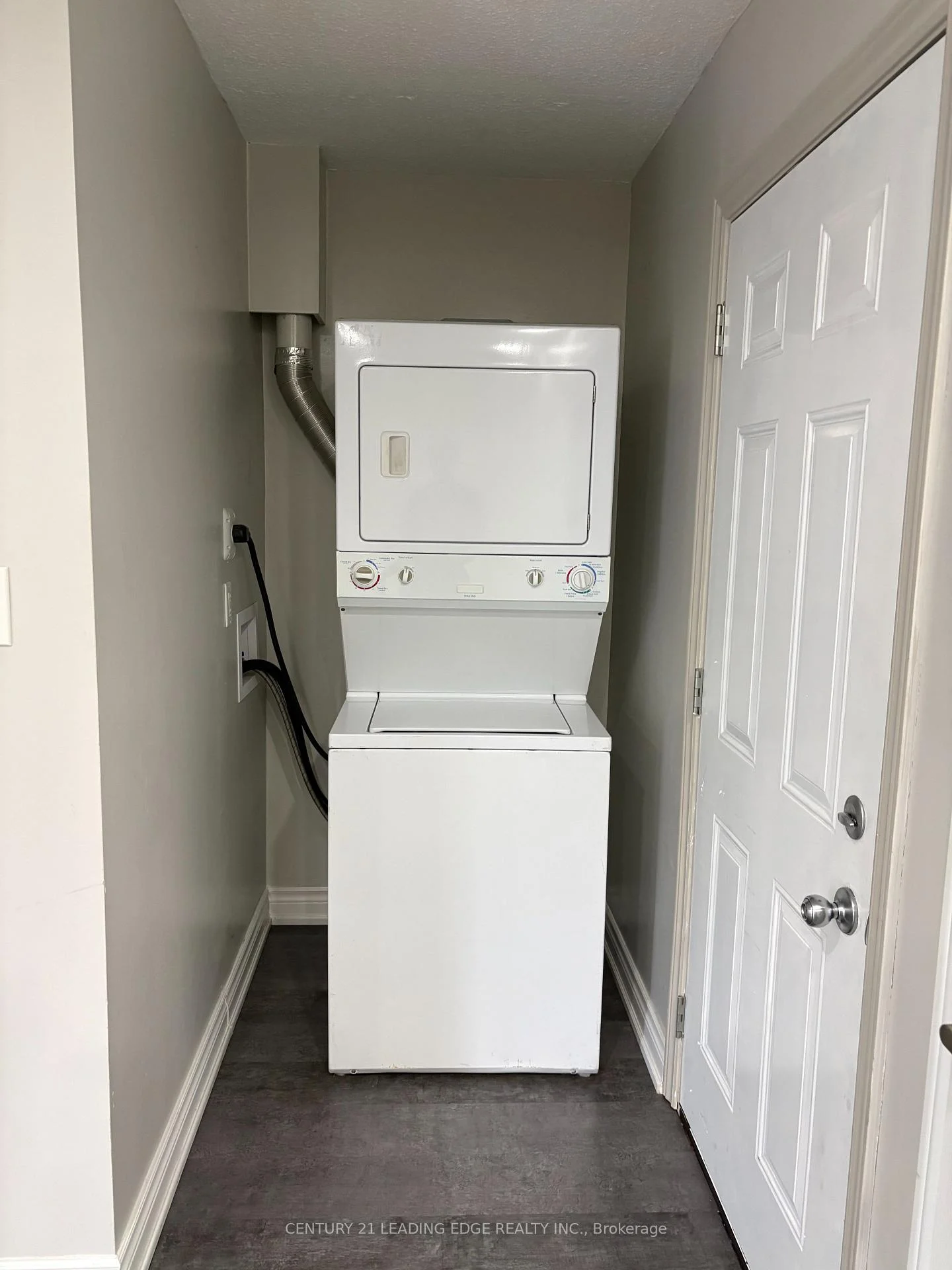 Photo 15 of Unit 1, 699 Attersley Drive, Oshawa, Pinecrest — HOMEH