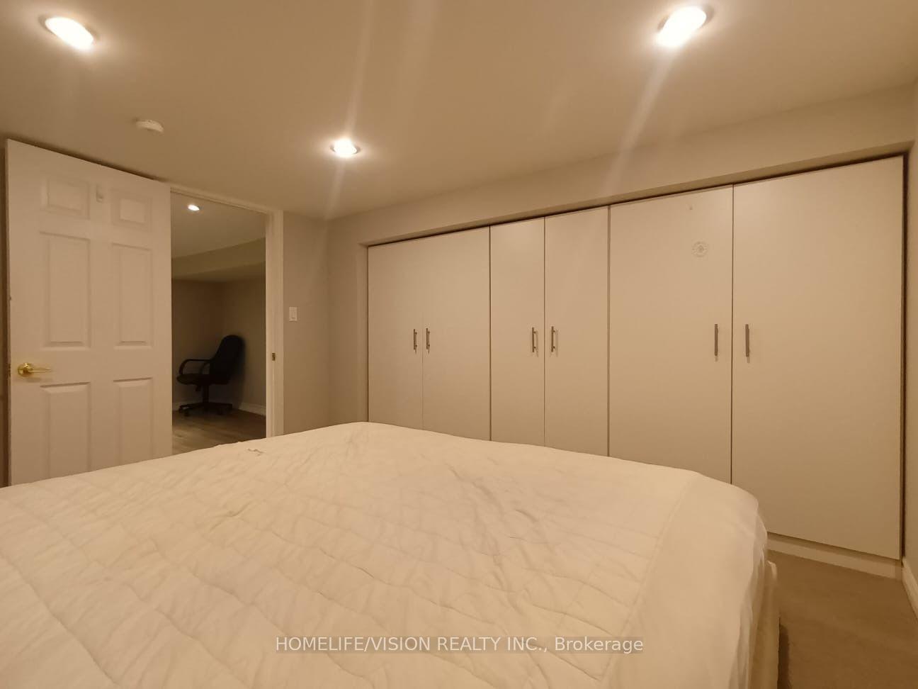 Photo 3 of Unit Basement, 80 Binswood Avenue, Toronto, East York — HOMEH