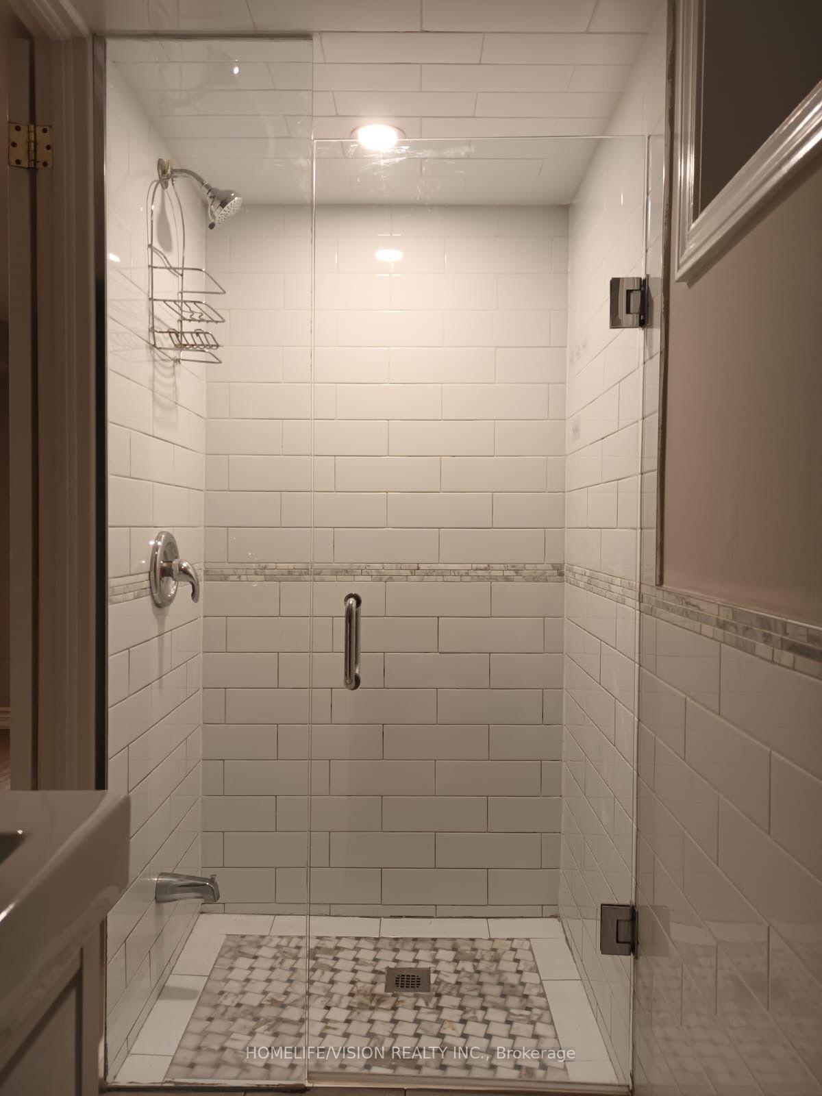 Photo 4 of Unit Basement, 80 Binswood Avenue, Toronto, East York — HOMEH