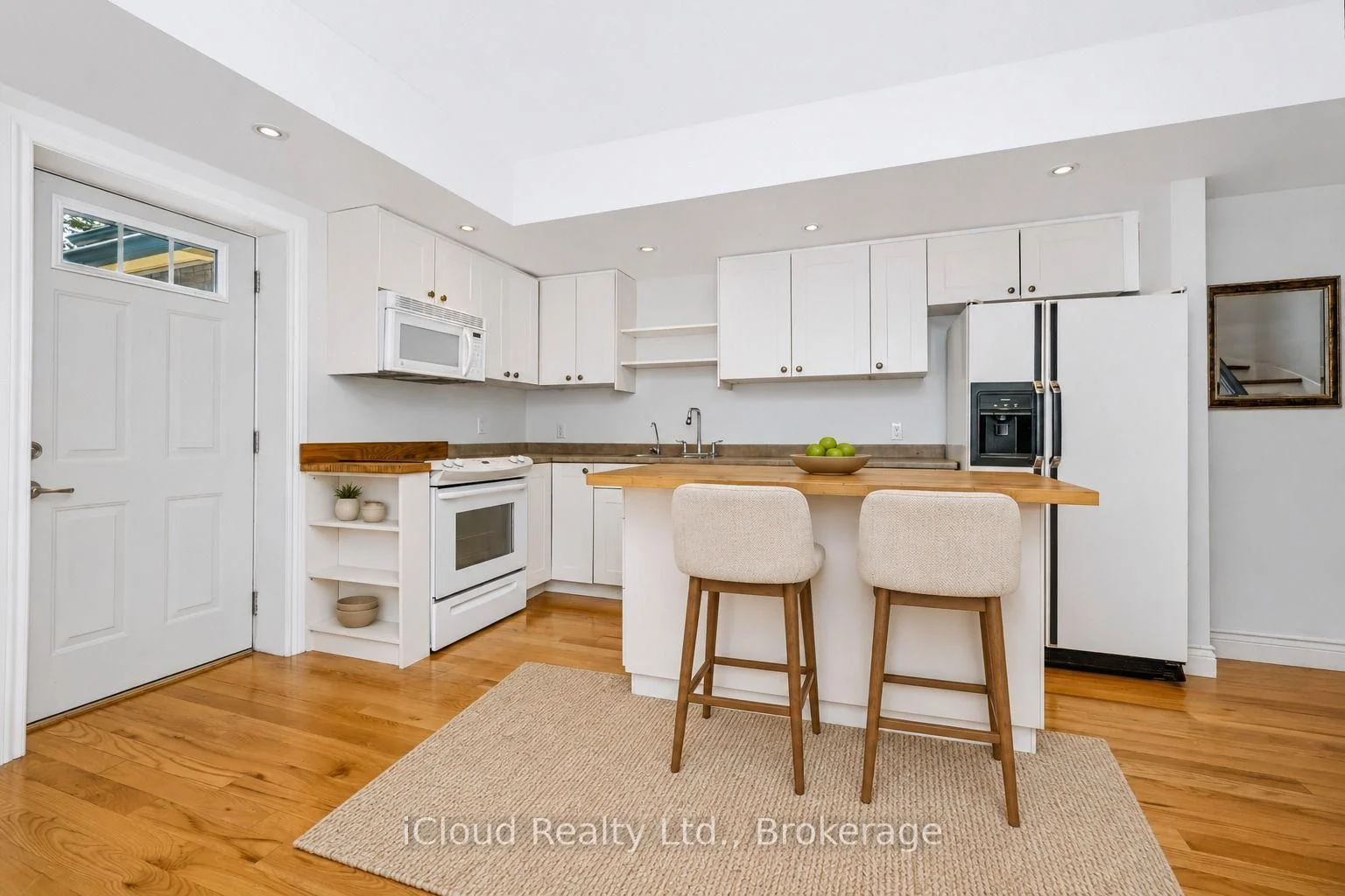 Photo 11 of 654 Duke Street, Cambridge, Preston South — HOMEH