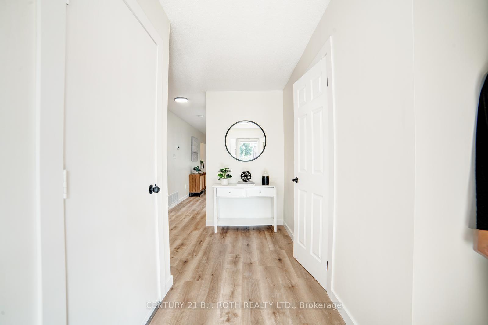 Photo 5 of 56 Sproule Drive, Brampton, Downtown Brampton — HOMEH