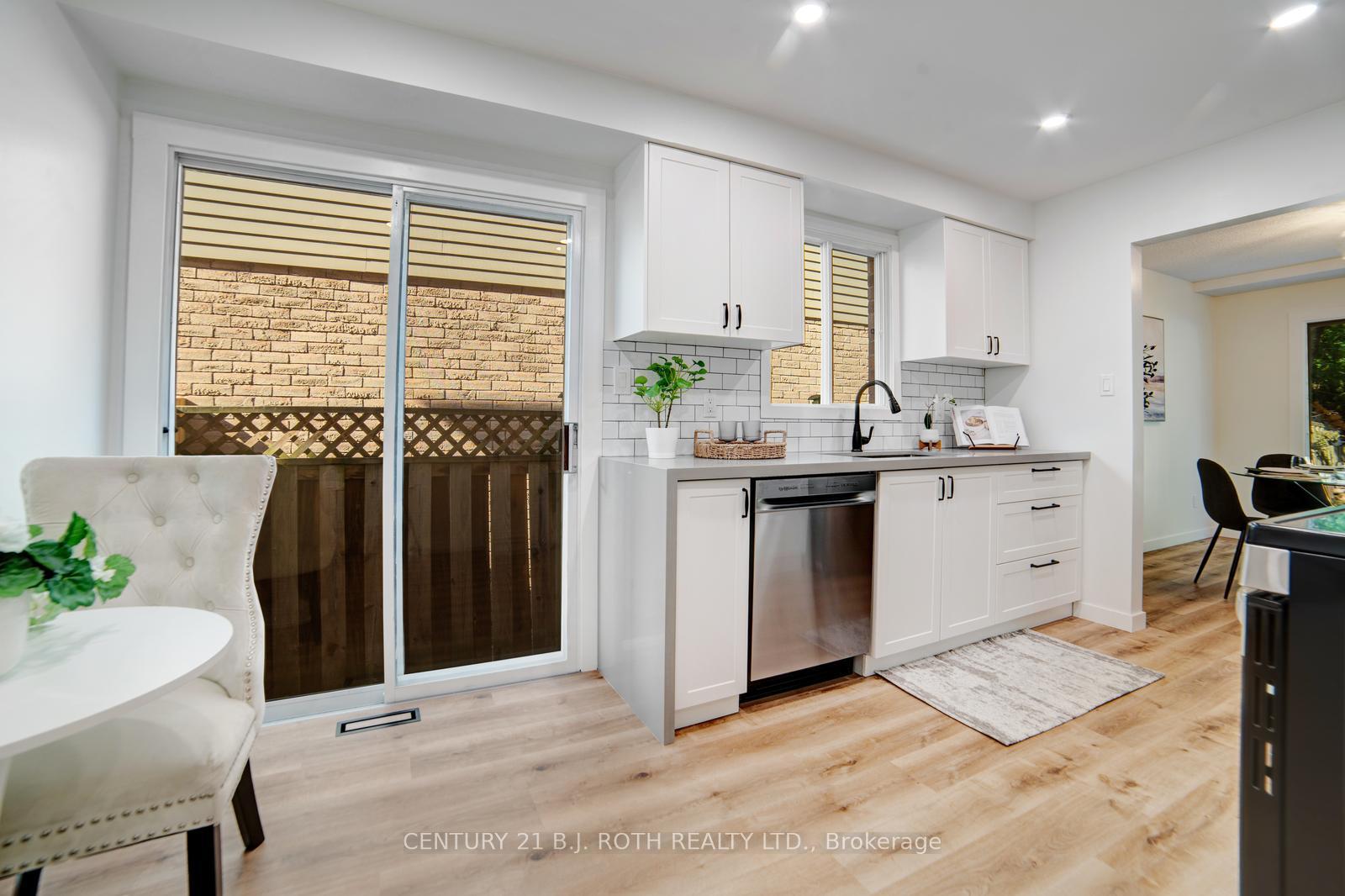 Photo 10 of 56 Sproule Drive, Brampton, Downtown Brampton — HOMEH