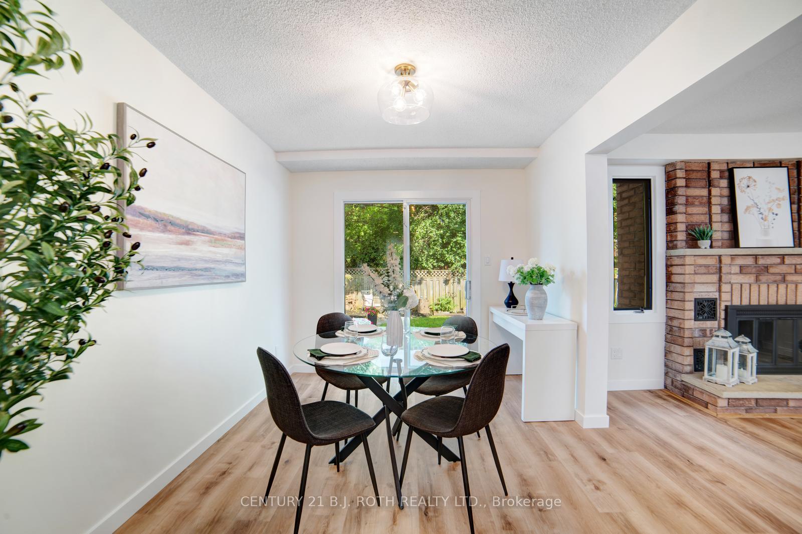 Photo 12 of 56 Sproule Drive, Brampton, Downtown Brampton — HOMEH