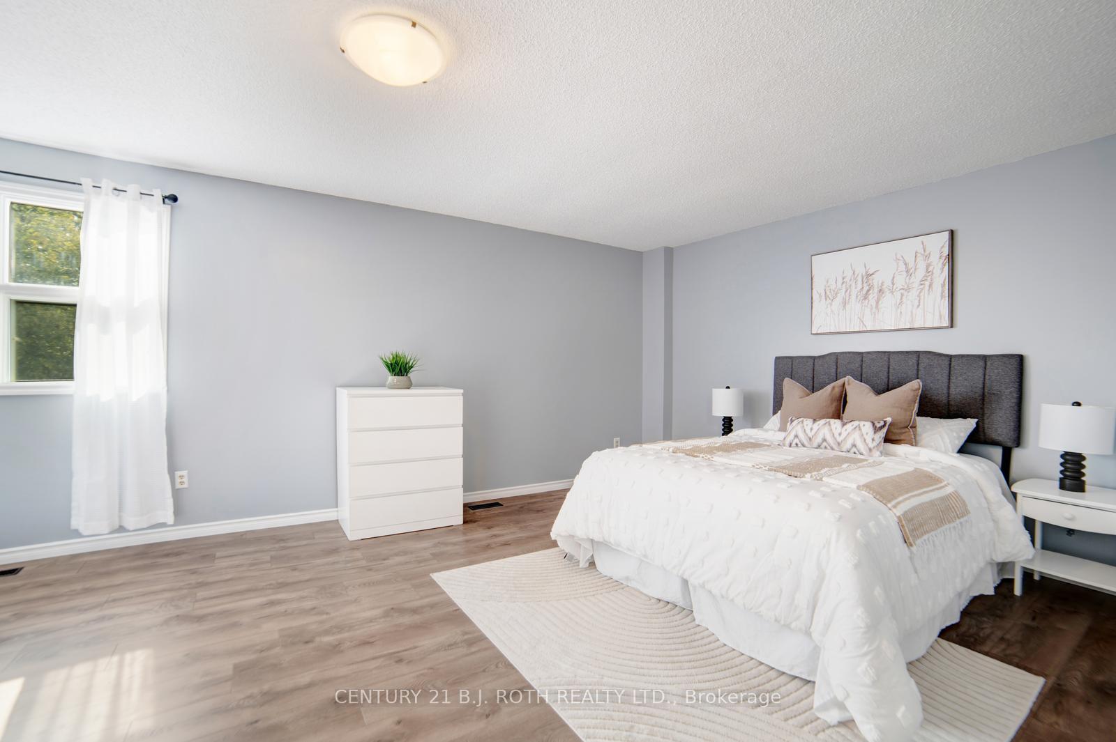 Photo 22 of 56 Sproule Drive, Brampton, Downtown Brampton — HOMEH
