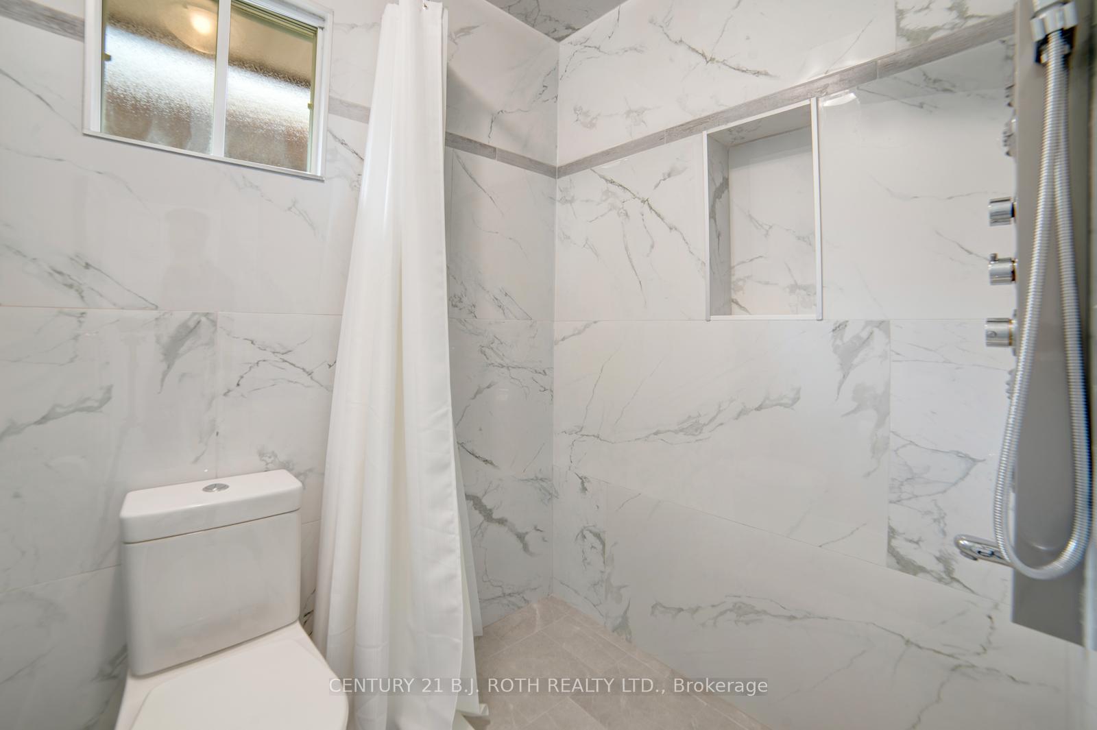 Photo 28 of 56 Sproule Drive, Brampton, Downtown Brampton — HOMEH