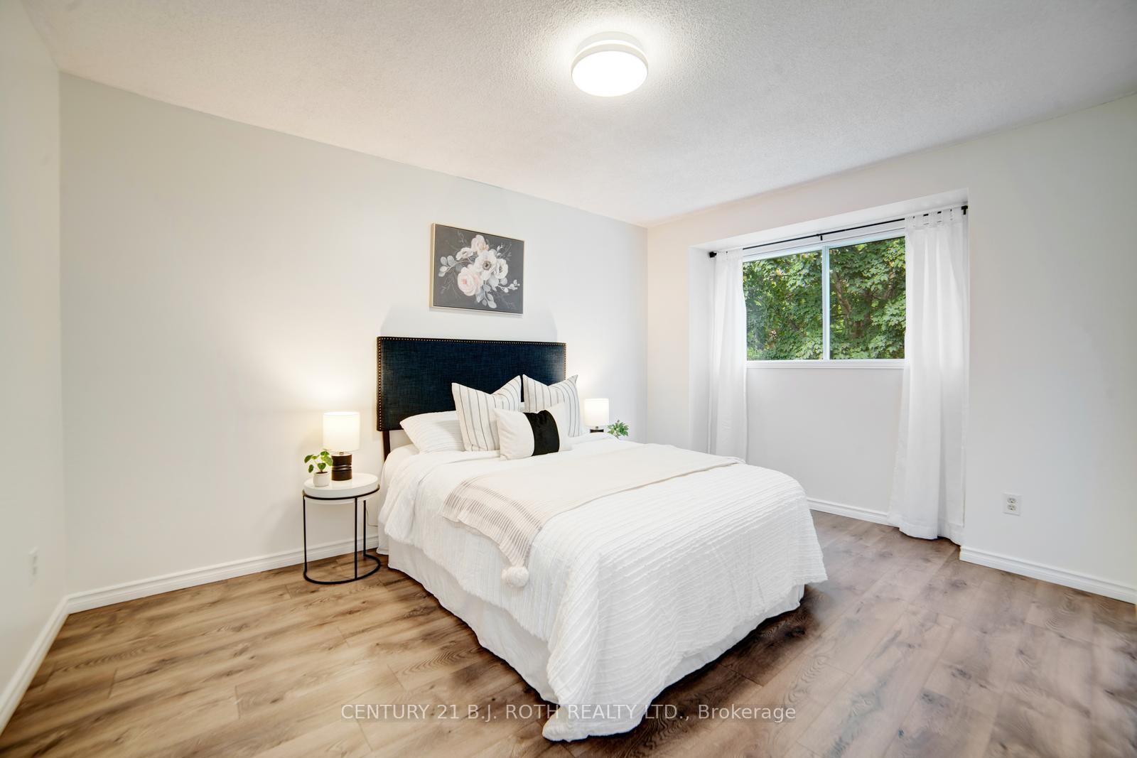 Photo 29 of 56 Sproule Drive, Brampton, Downtown Brampton — HOMEH