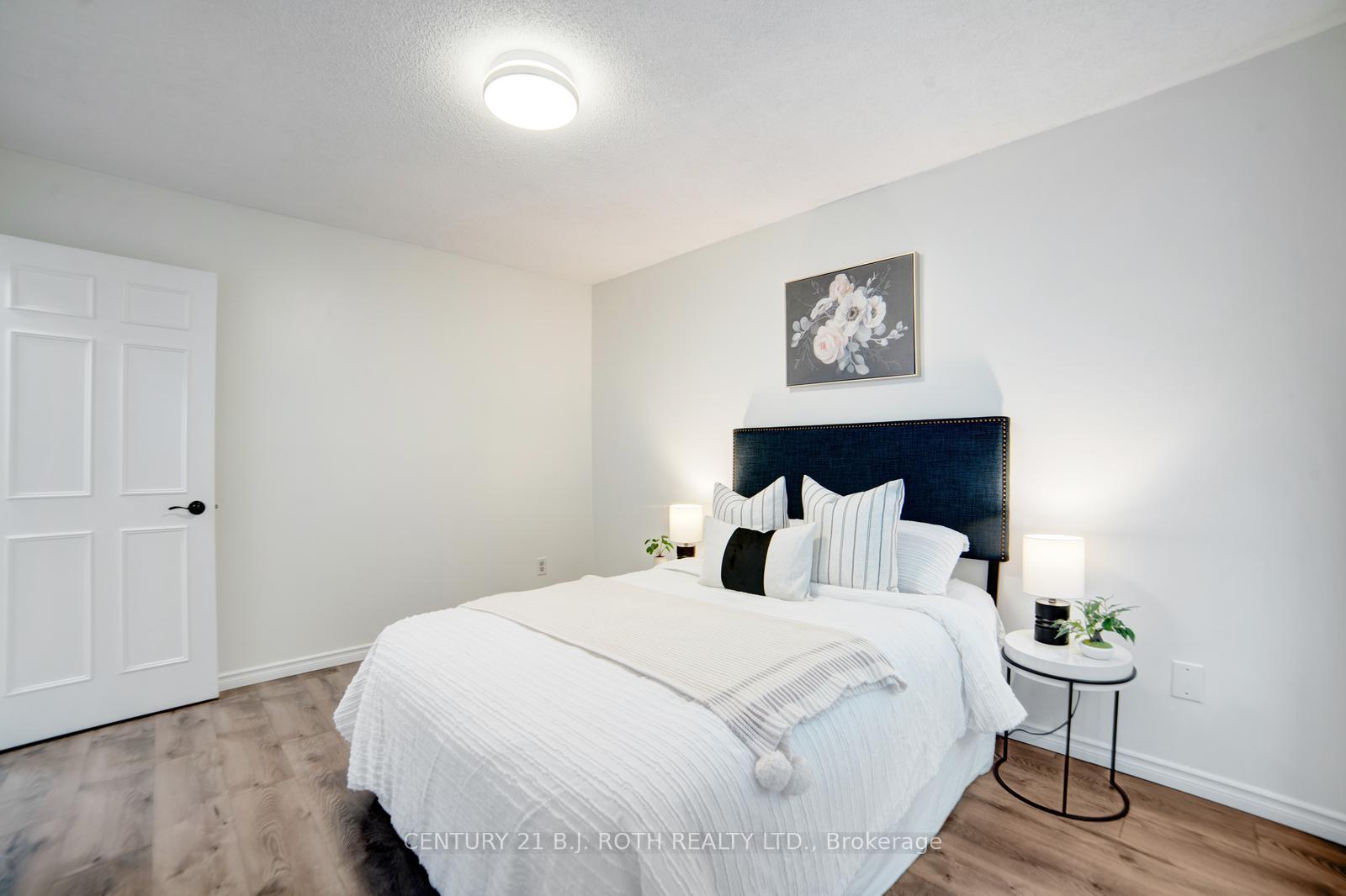 Photo 30 of 56 Sproule Drive, Brampton, Downtown Brampton — HOMEH