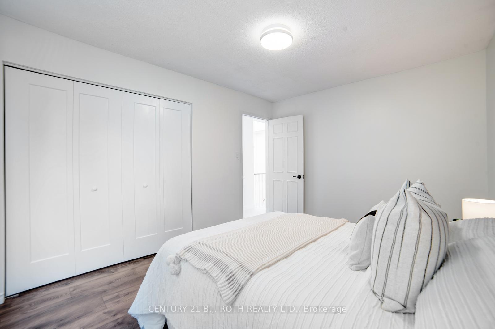 Photo 31 of 56 Sproule Drive, Brampton, Downtown Brampton — HOMEH