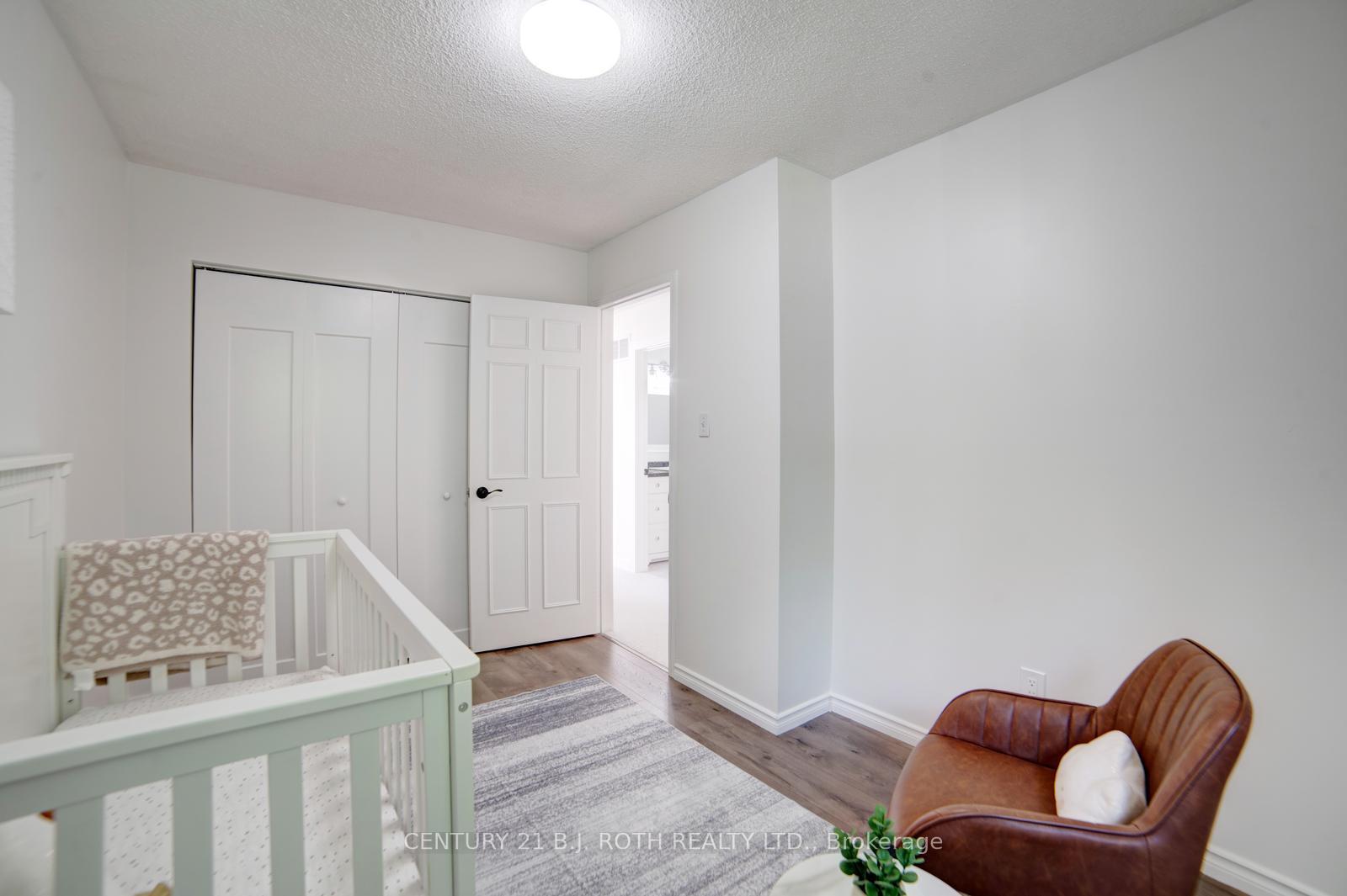 Photo 33 of 56 Sproule Drive, Brampton, Downtown Brampton — HOMEH