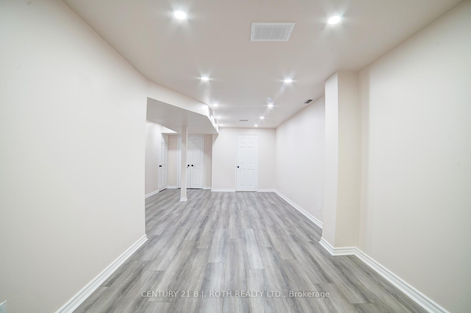 Photo 40 of 56 Sproule Drive, Brampton, Downtown Brampton — HOMEH
