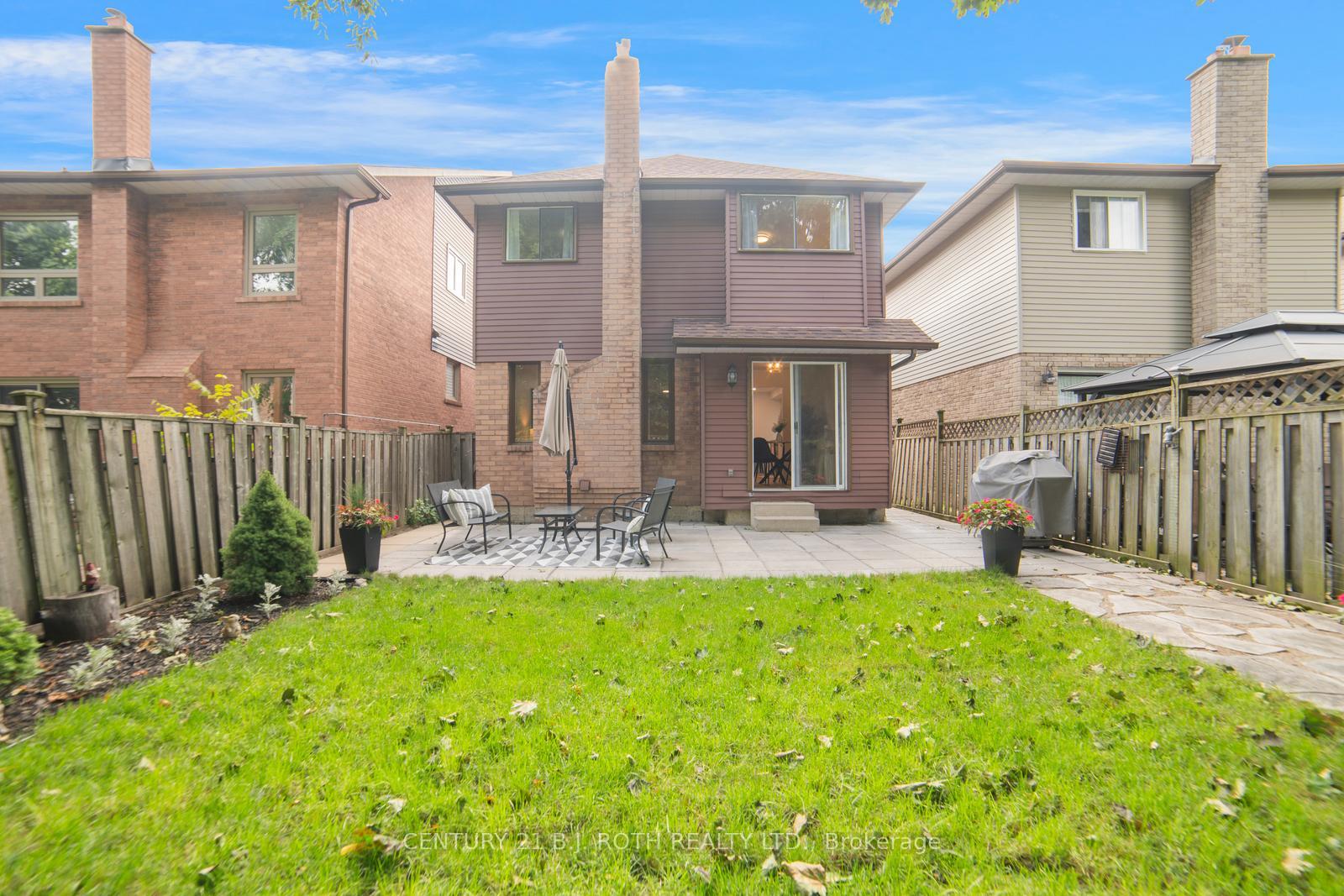 Photo 49 of 56 Sproule Drive, Brampton, Downtown Brampton — HOMEH