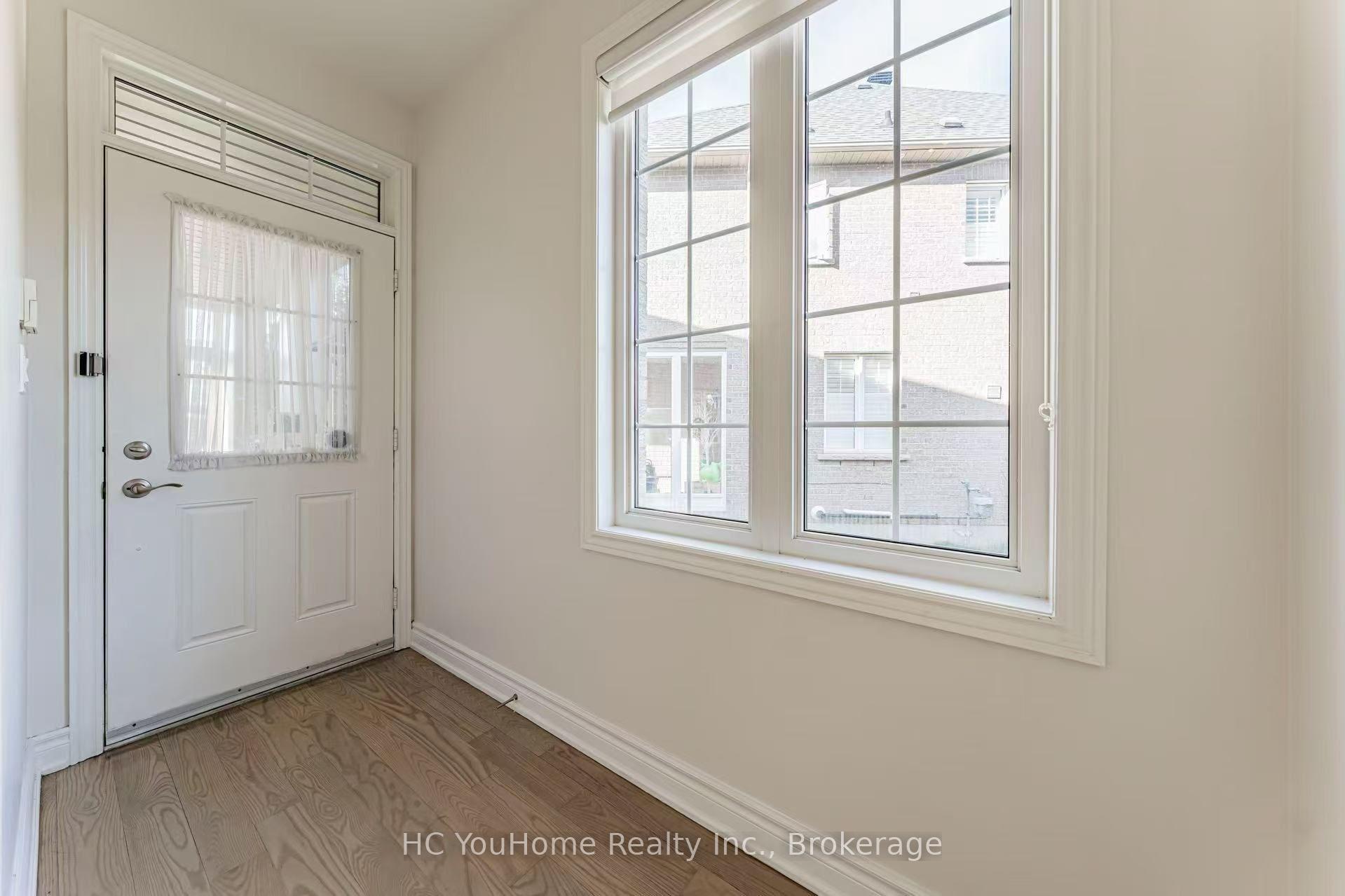 Photo 2 of 37 Shell Court, Richmond Hill, Rouge Woods — HOMEH