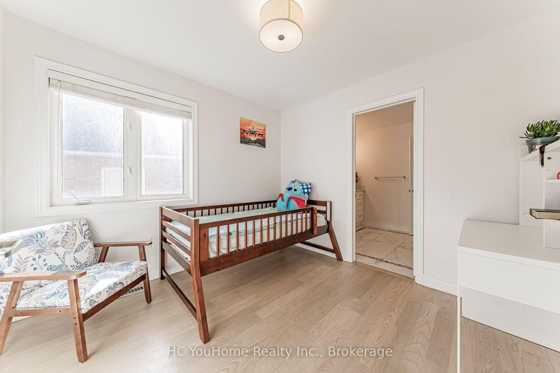 Photo 27 of 37 Shell Court, Richmond Hill, Rouge Woods — HOMEH