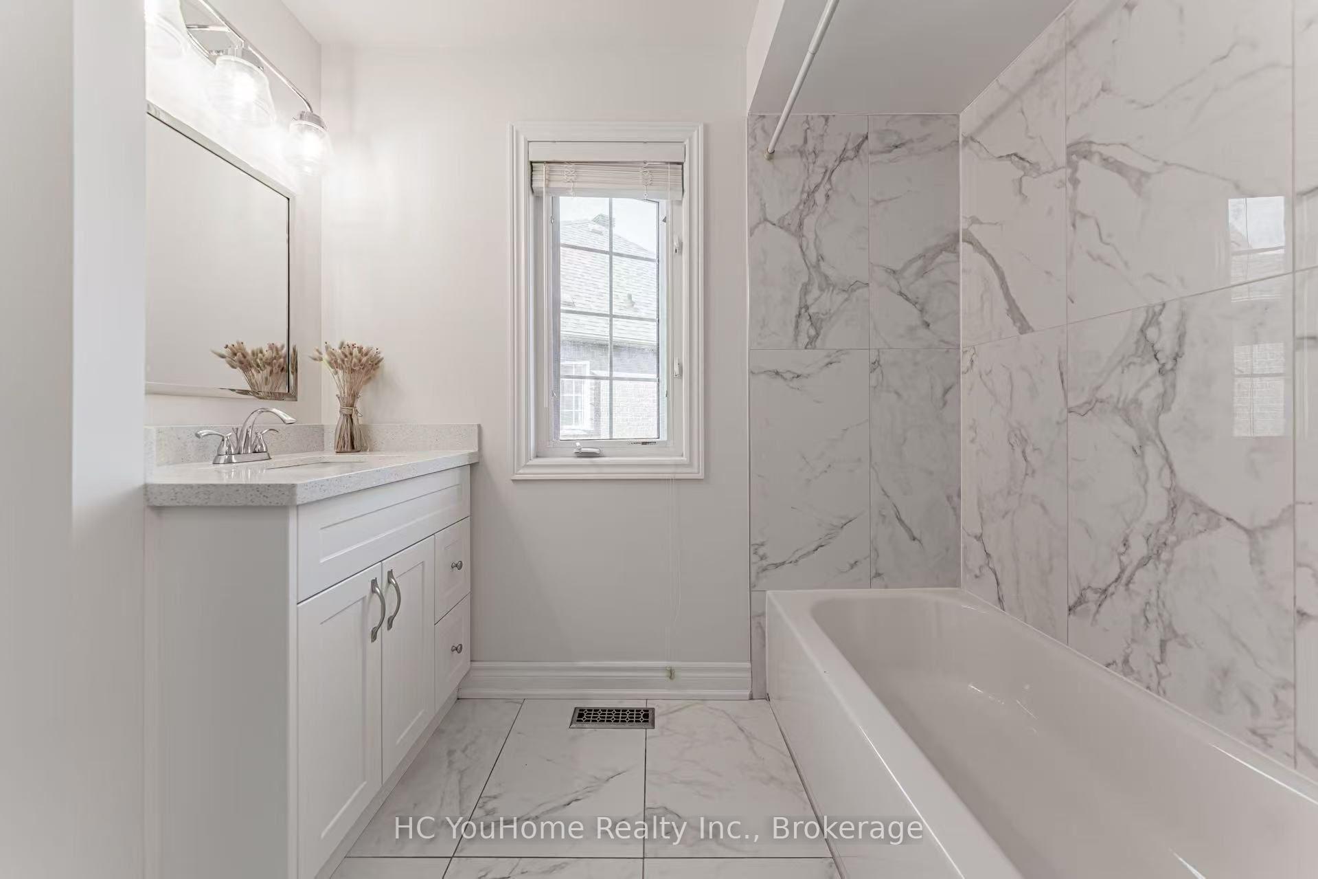 Photo 32 of 37 Shell Court, Richmond Hill, Rouge Woods — HOMEH