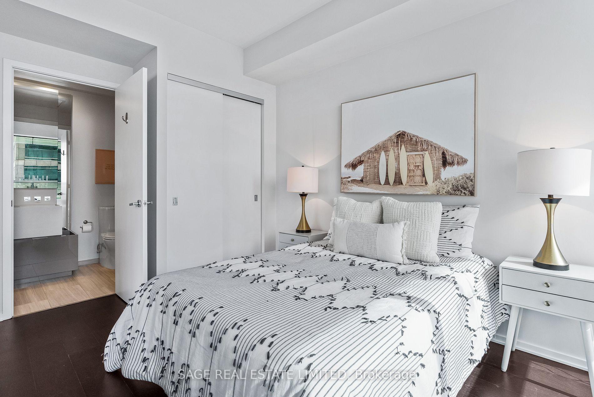 Photo 17 of Unit 510, 1 Bloor Street E, Toronto, Church-Yonge Corridor — HOMEH