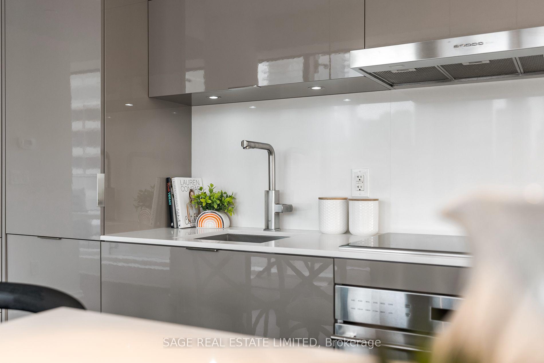 Photo 20 of Unit 510, 1 Bloor Street E, Toronto, Church-Yonge Corridor — HOMEH