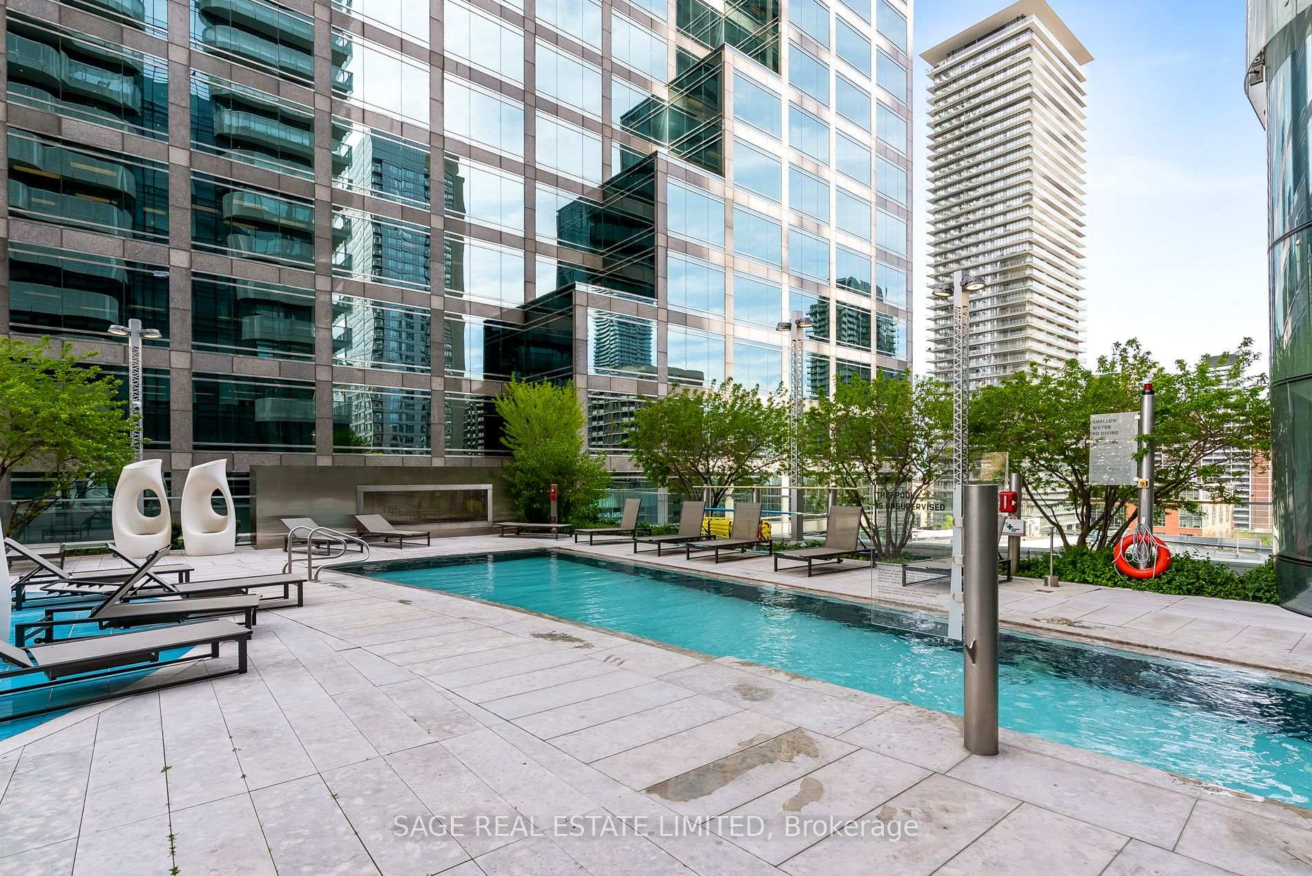 Photo 38 of Unit 510, 1 Bloor Street E, Toronto, Church-Yonge Corridor — HOMEH