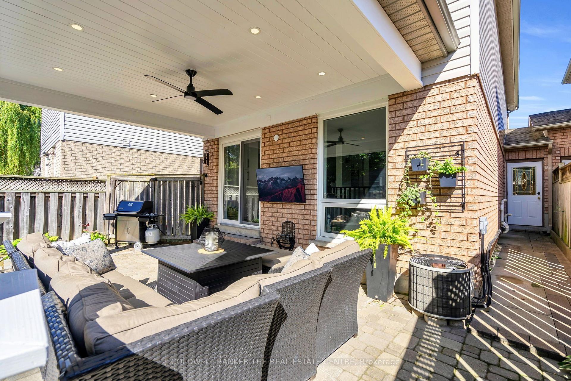 Photo 3 of 77 Cunningham Drive, Barrie, Ardagh — HOMEH