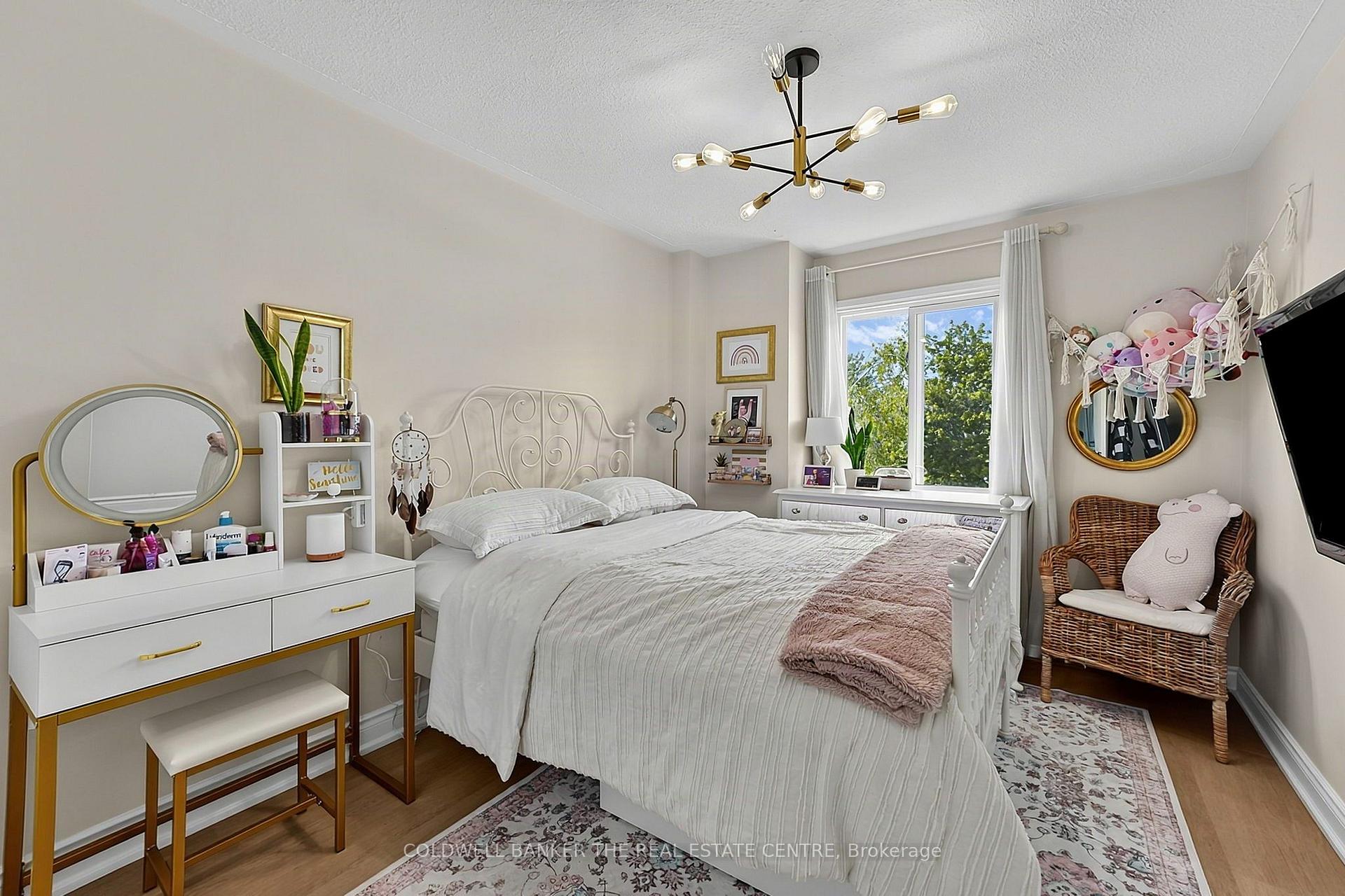 Photo 22 of 77 Cunningham Drive, Barrie, Ardagh — HOMEH