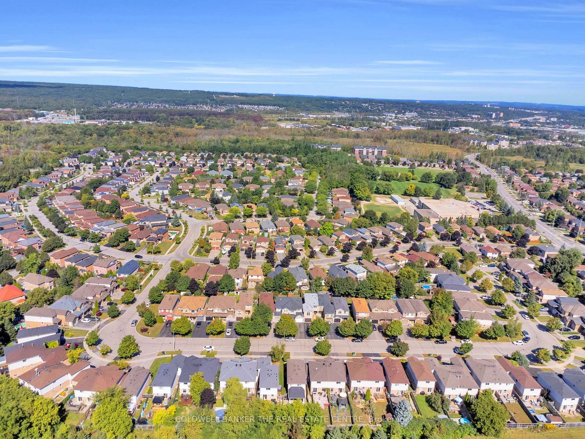 Photo 39 of 77 Cunningham Drive, Barrie, Ardagh — HOMEH