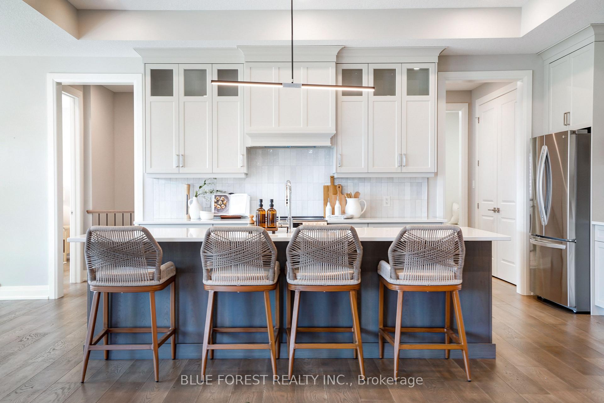 Photo 10 of 424 Warner Terrace, London, North R — HOMEH