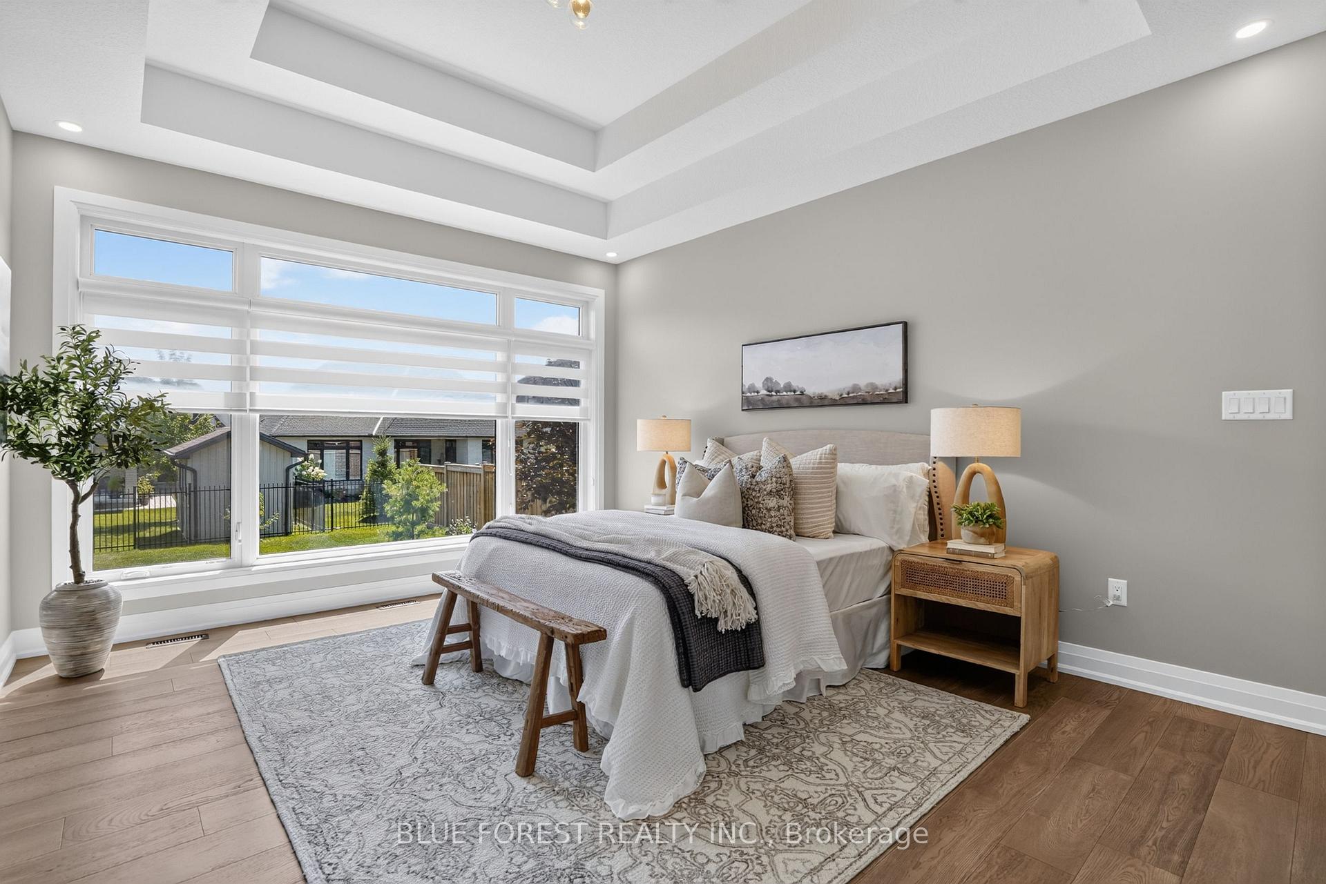 Photo 14 of 424 Warner Terrace, London, North R — HOMEH
