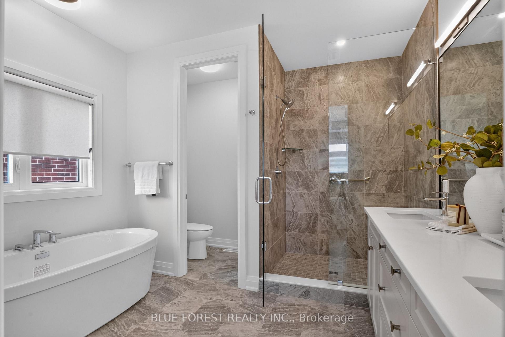 Photo 17 of 424 Warner Terrace, London, North R — HOMEH