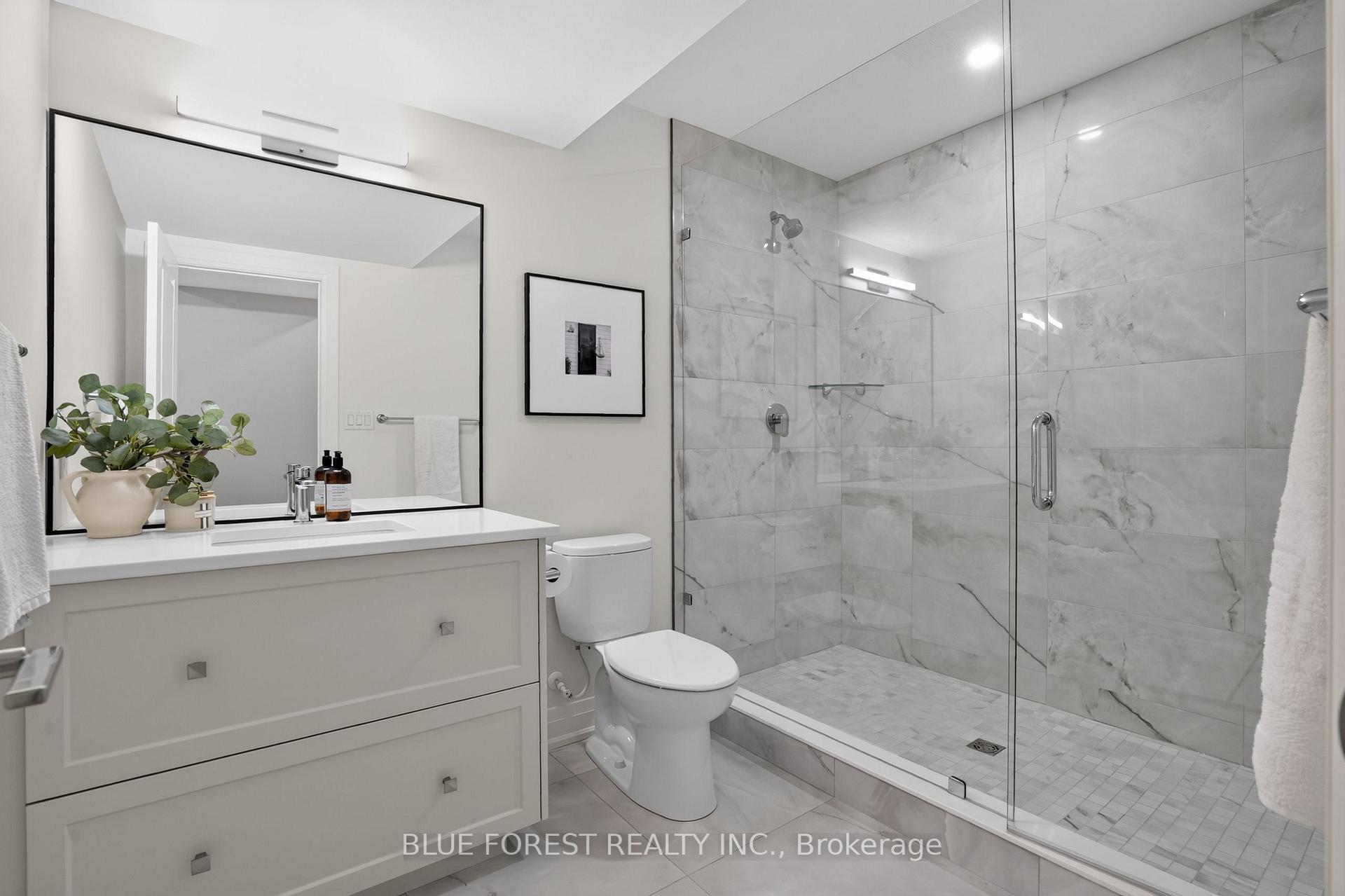 Photo 37 of 424 Warner Terrace, London, North R — HOMEH