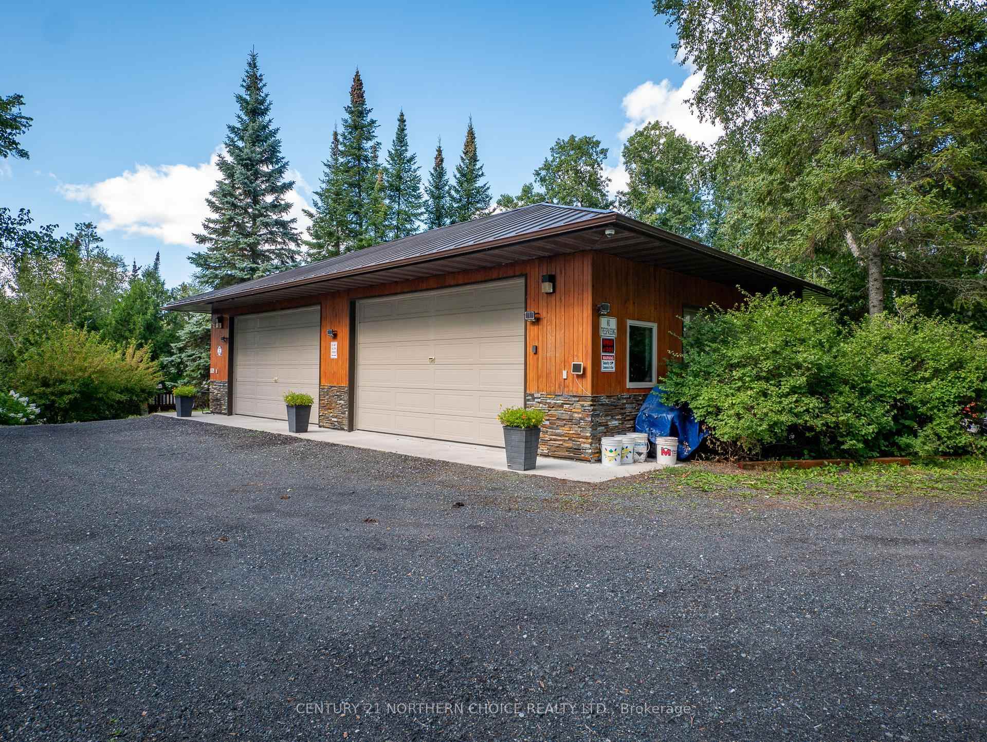 Photo 16 of A15 Clearwater Bay, Kenora Remote Area, Lake of the Woods West — HOMEH