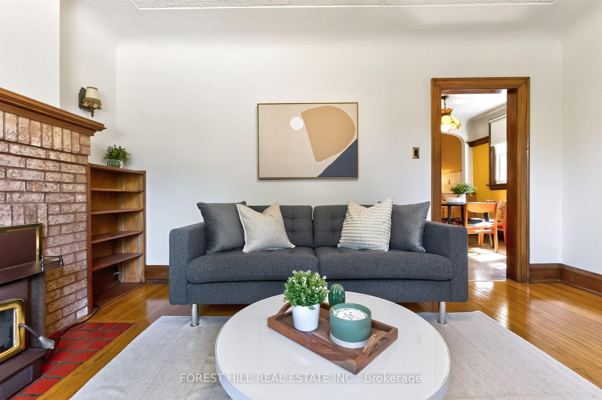 Photo 7 of 11 Yarrow Road, Toronto, Keelesdale-Eglinton West — HOMEH