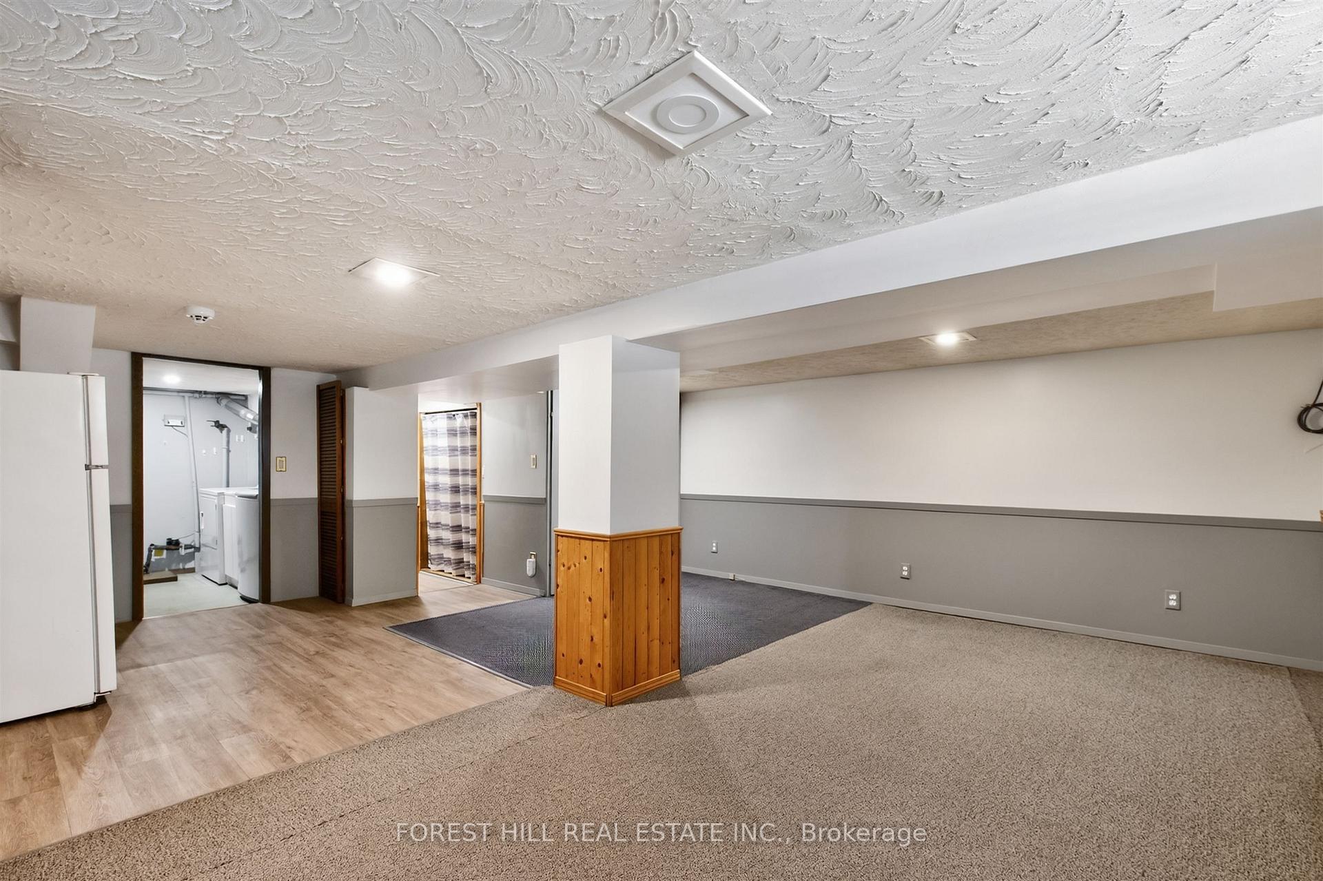 Photo 31 of 11 Yarrow Road, Toronto, Keelesdale-Eglinton West — HOMEH