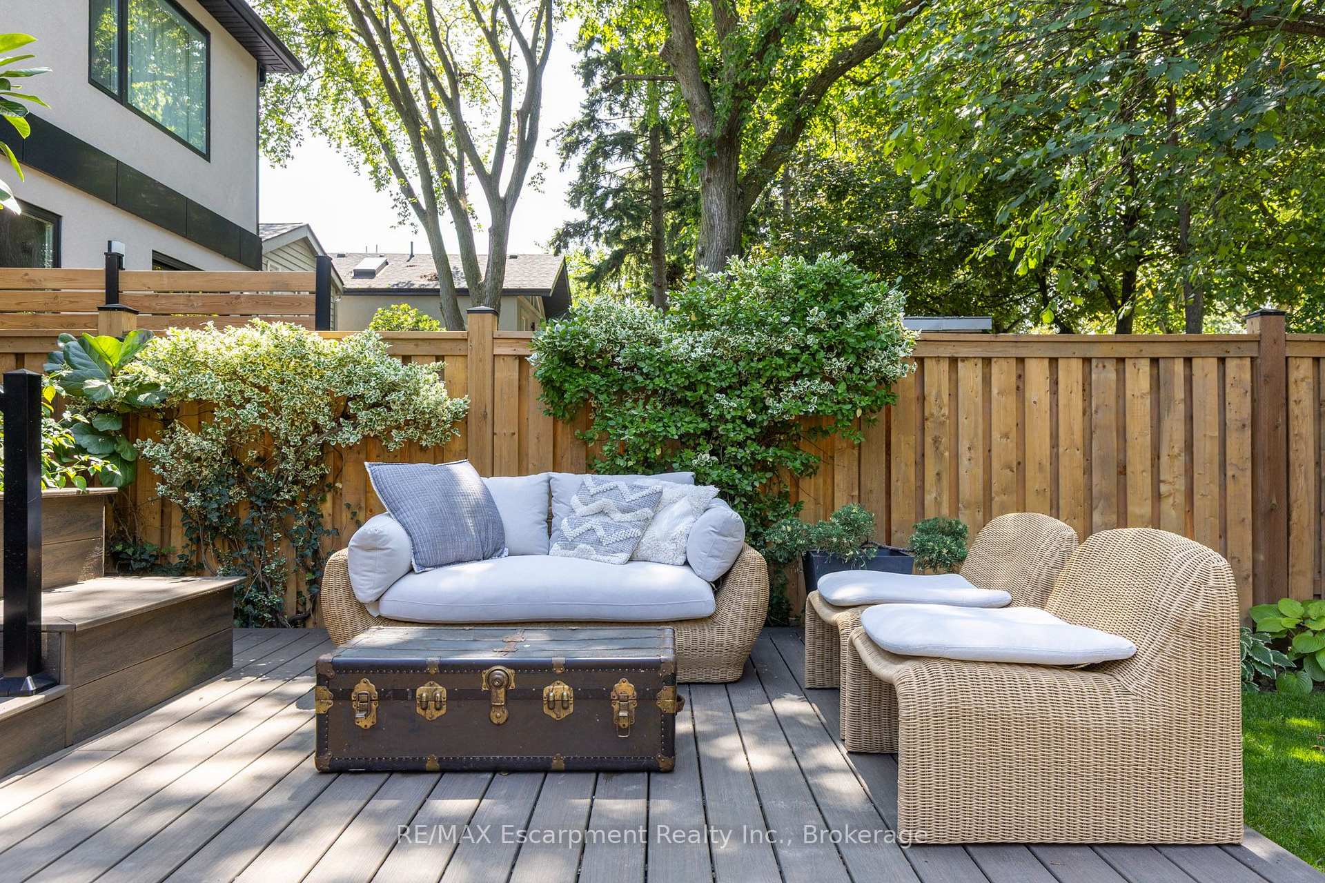 Photo 37 of 44 Thirteenth Street, Etobicoke, New Toronto — HOMEH