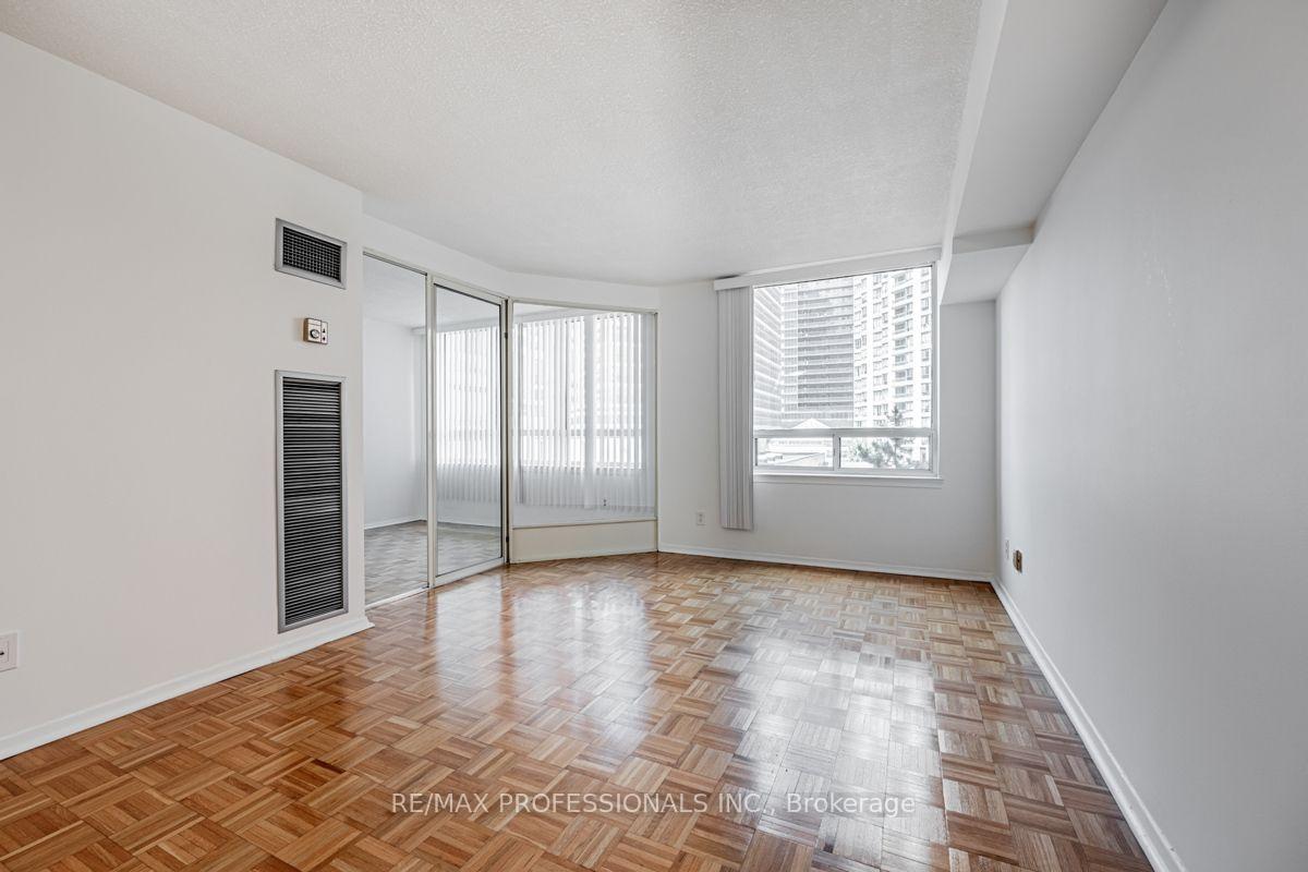 Photo 19 of Unit 502, 633 Bay Street, Toronto, Bay Street Corridor — HOMEH