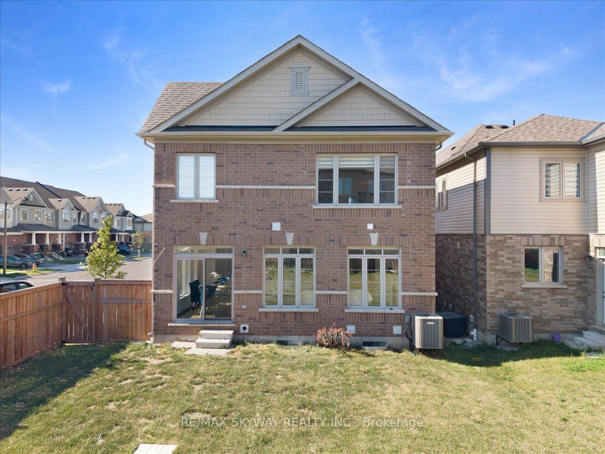 Photo 45 of 2 Georgina Street, Kitchener, Pioneer Park/Doon/Wyldwoods — HOMEH