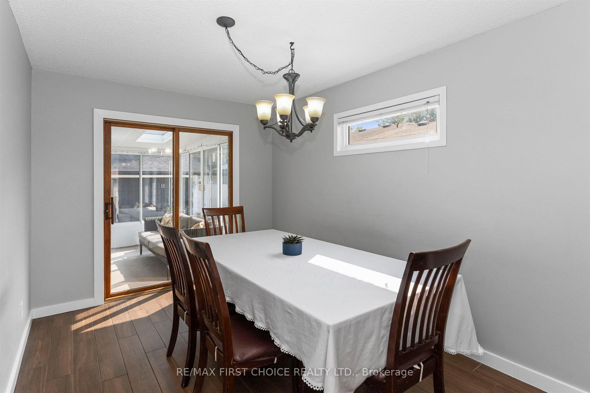 Photo 15 of 556 Laurentian Drive, Thunder Bay, Northwood Park — HOMEH