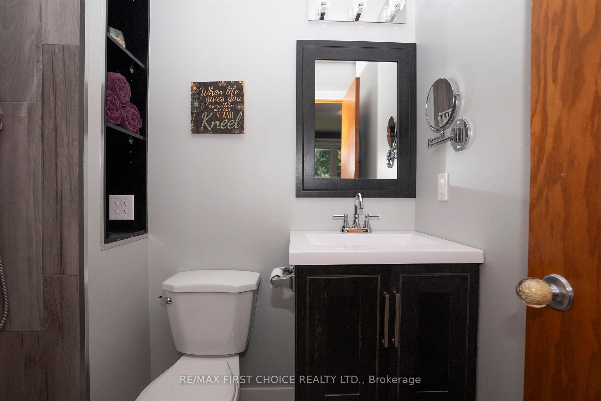 Photo 18 of 556 Laurentian Drive, Thunder Bay, Northwood Park — HOMEH