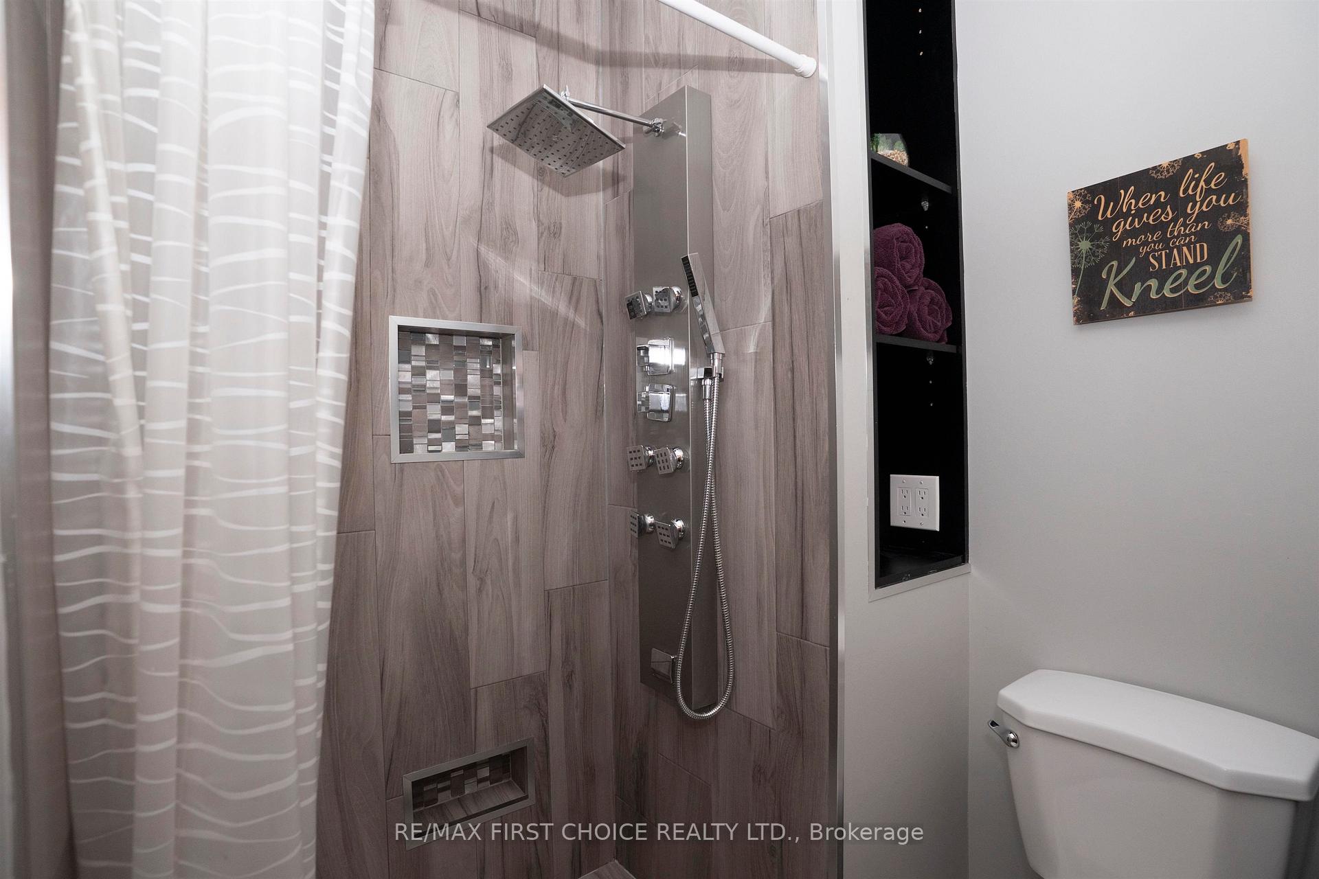 Photo 19 of 556 Laurentian Drive, Thunder Bay, Northwood Park — HOMEH