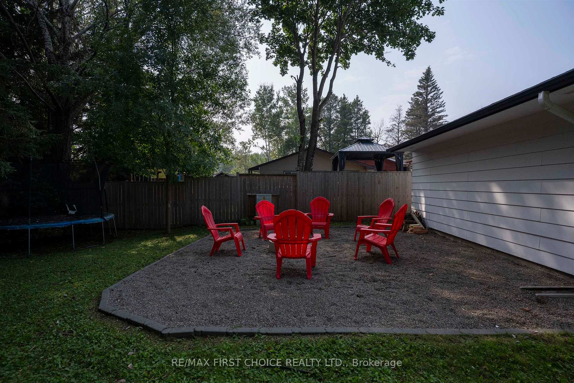 Photo 36 of 556 Laurentian Drive, Thunder Bay, Northwood Park — HOMEH
