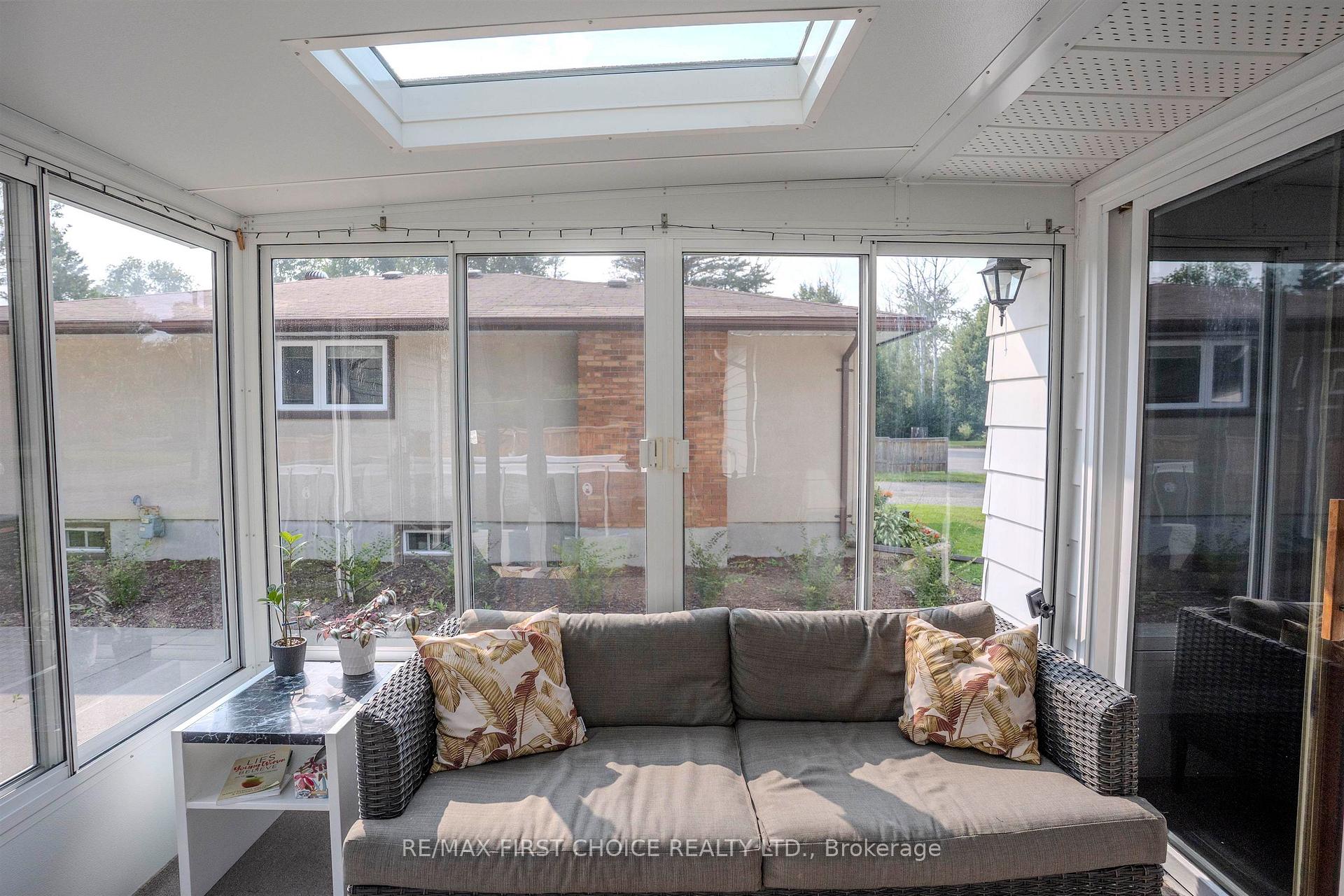 Photo 41 of 556 Laurentian Drive, Thunder Bay, Northwood Park — HOMEH