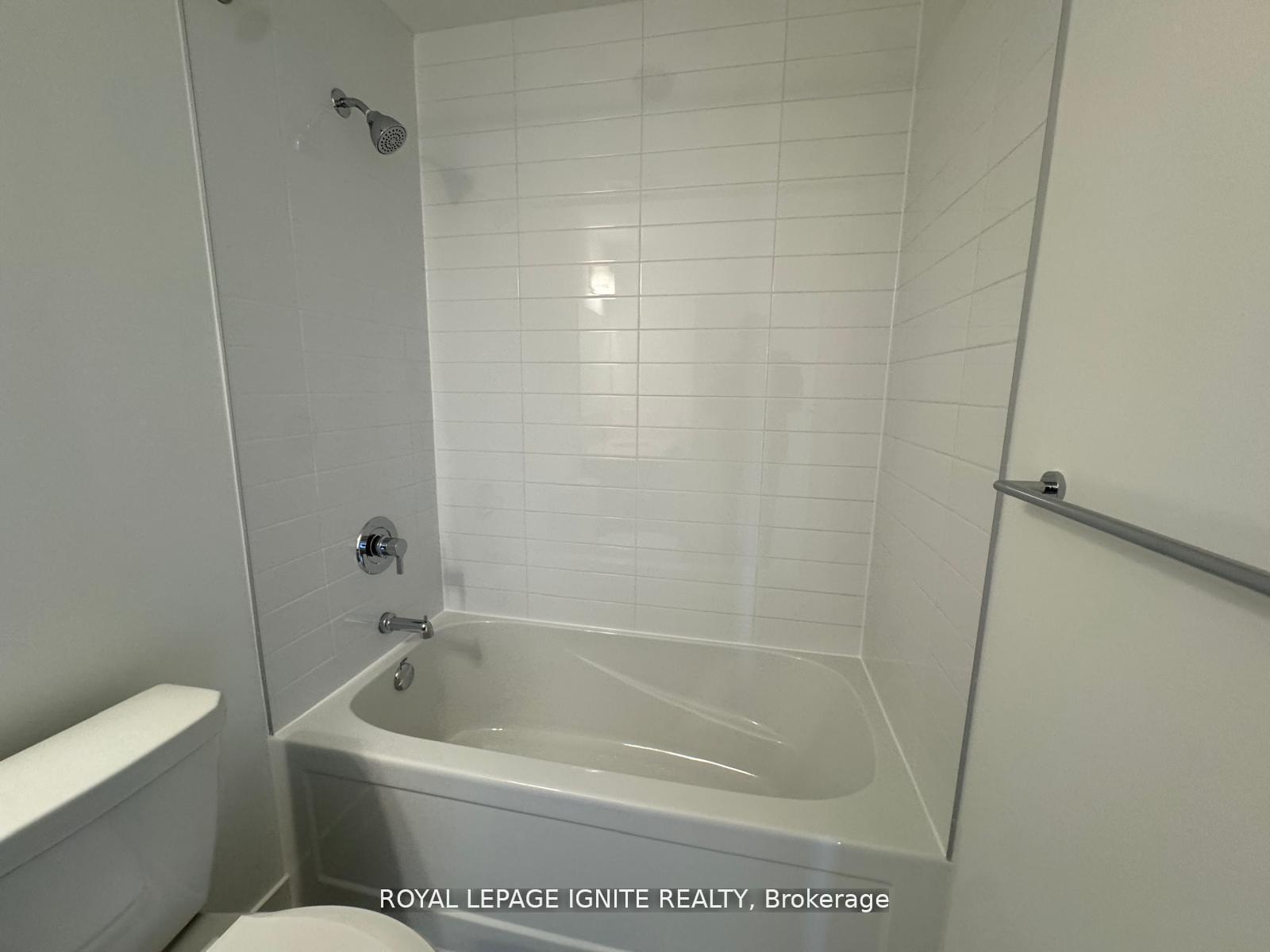 Photo 16 of Unit 101, 51 Clarington Boulevard, Clarington, Bowmanville — HOMEH