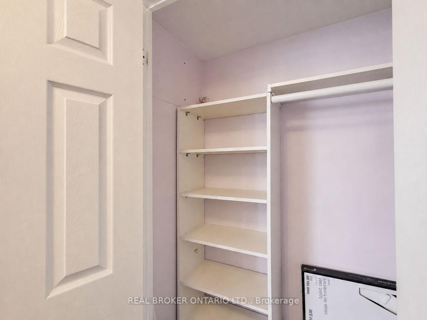 Photo 5 of Unit 971, 23 Cox Boulevard, Markham, Unionville — HOMEH