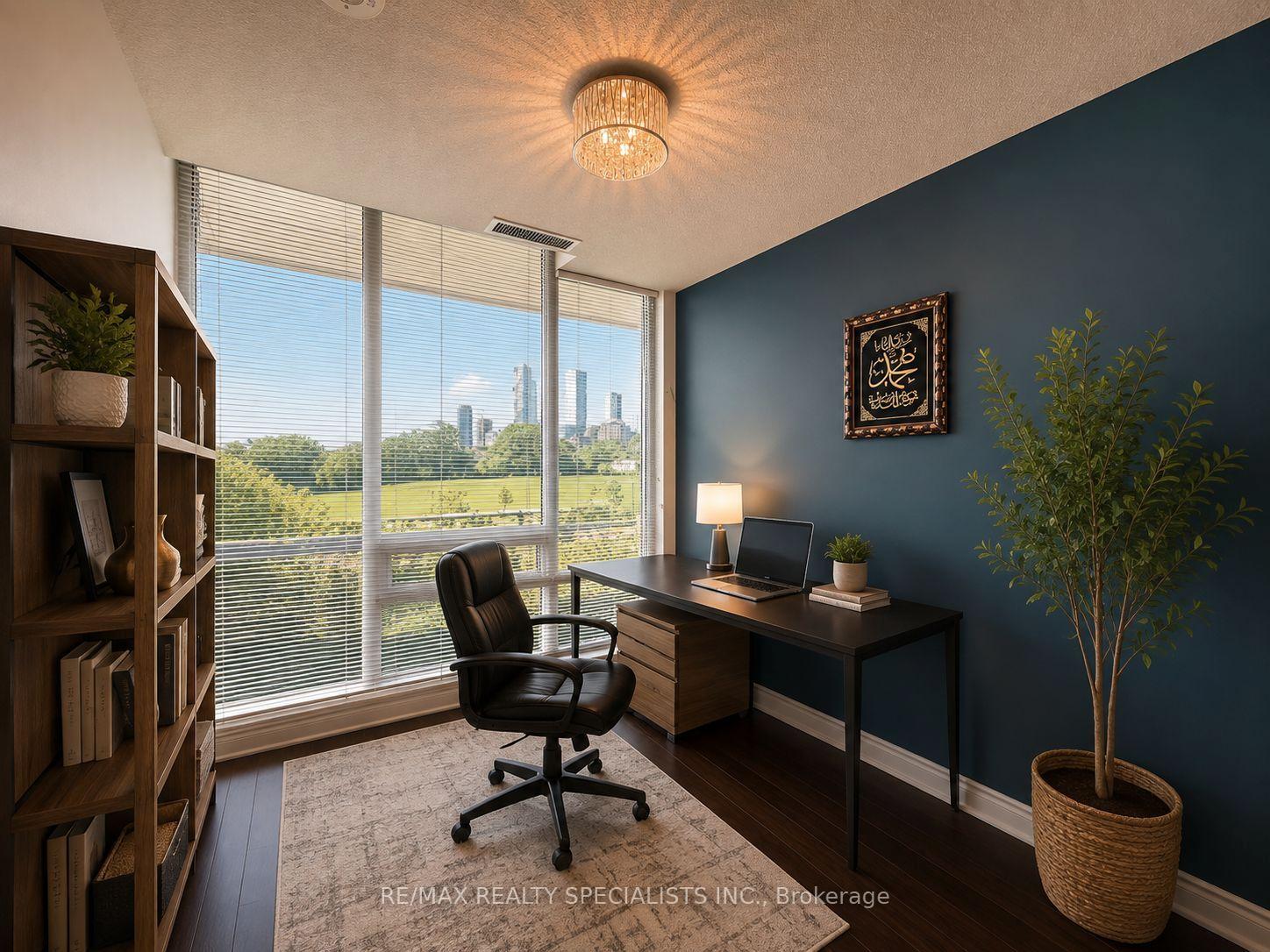 Photo 6 of Unit 306, 3525 Kariya Drive, Mississauga, Fairview — HOMEH