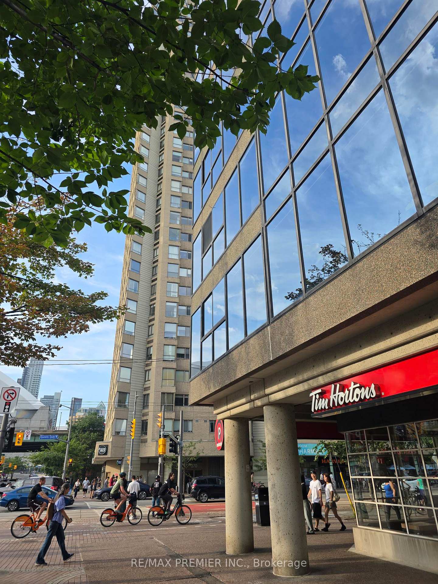 Photo 7 of Unit 1003, 270 Queens Quay W, Toronto, Waterfront Communities — HOMEH