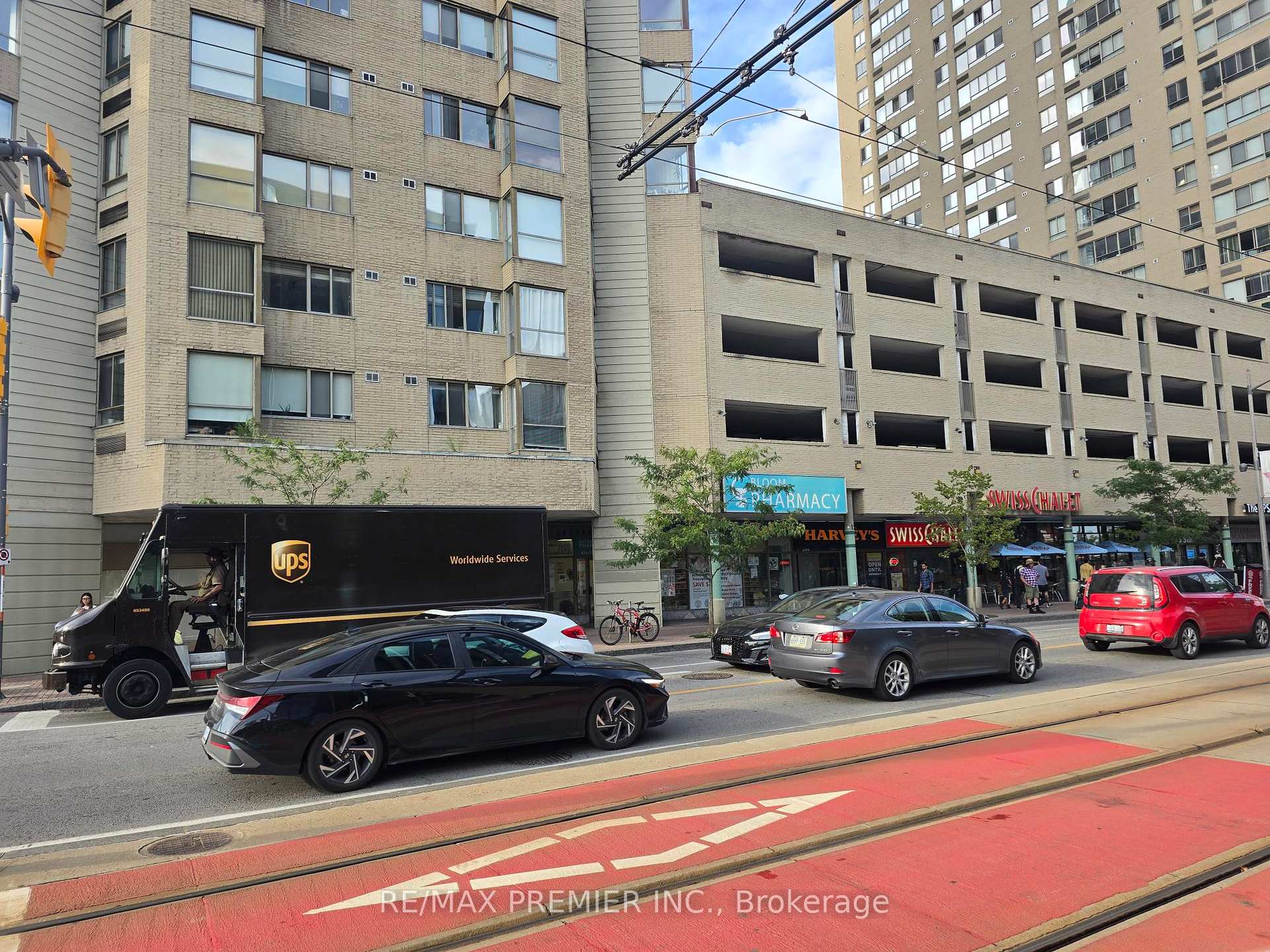 Photo 6 of Unit 1003, 270 Queens Quay W, Toronto, Waterfront Communities — HOMEH