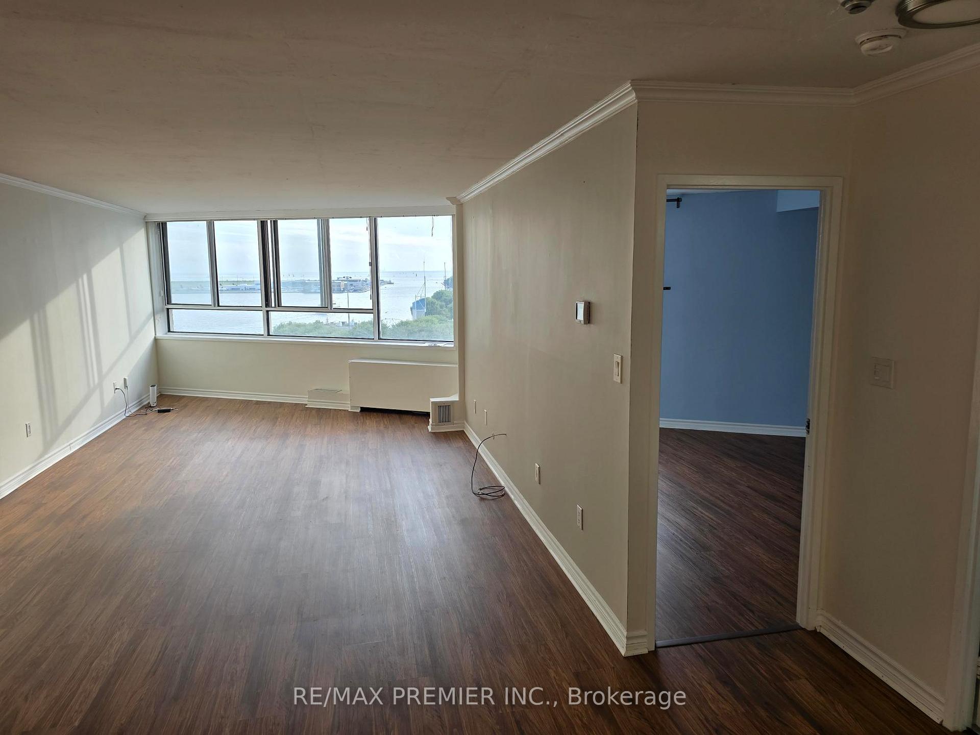 Photo 17 of Unit 1003, 270 Queens Quay W, Toronto, Waterfront Communities — HOMEH